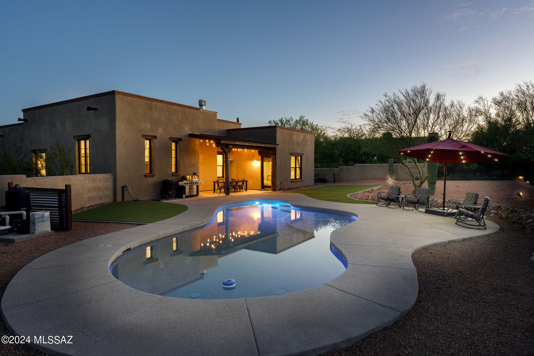 4114 W Adobe Ranch Place