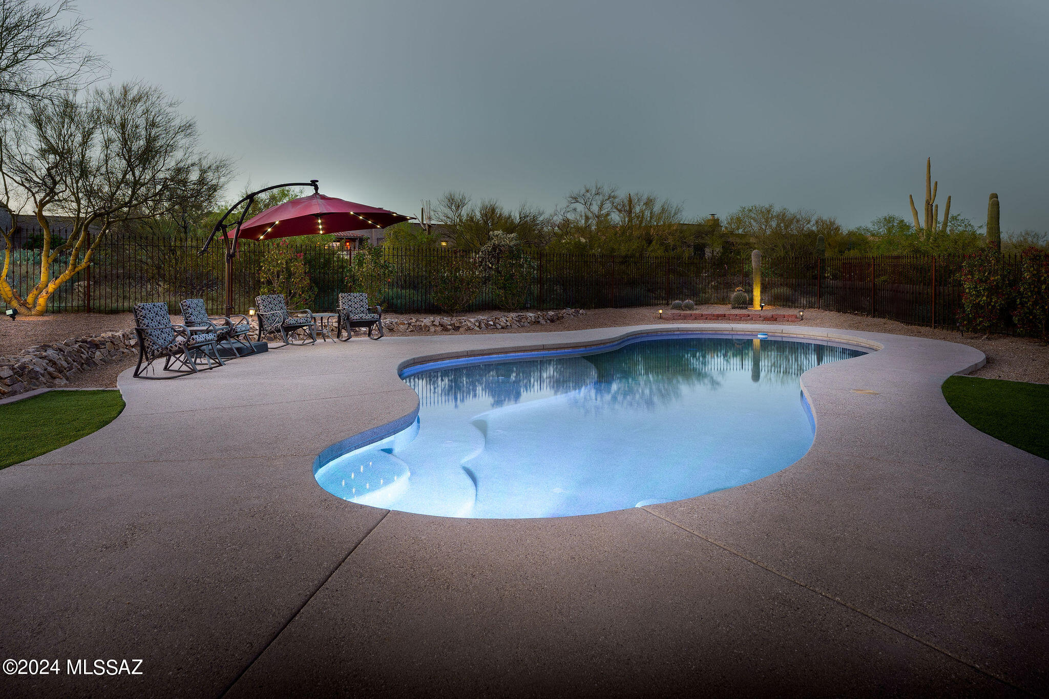 4114 W Adobe Ranch Place