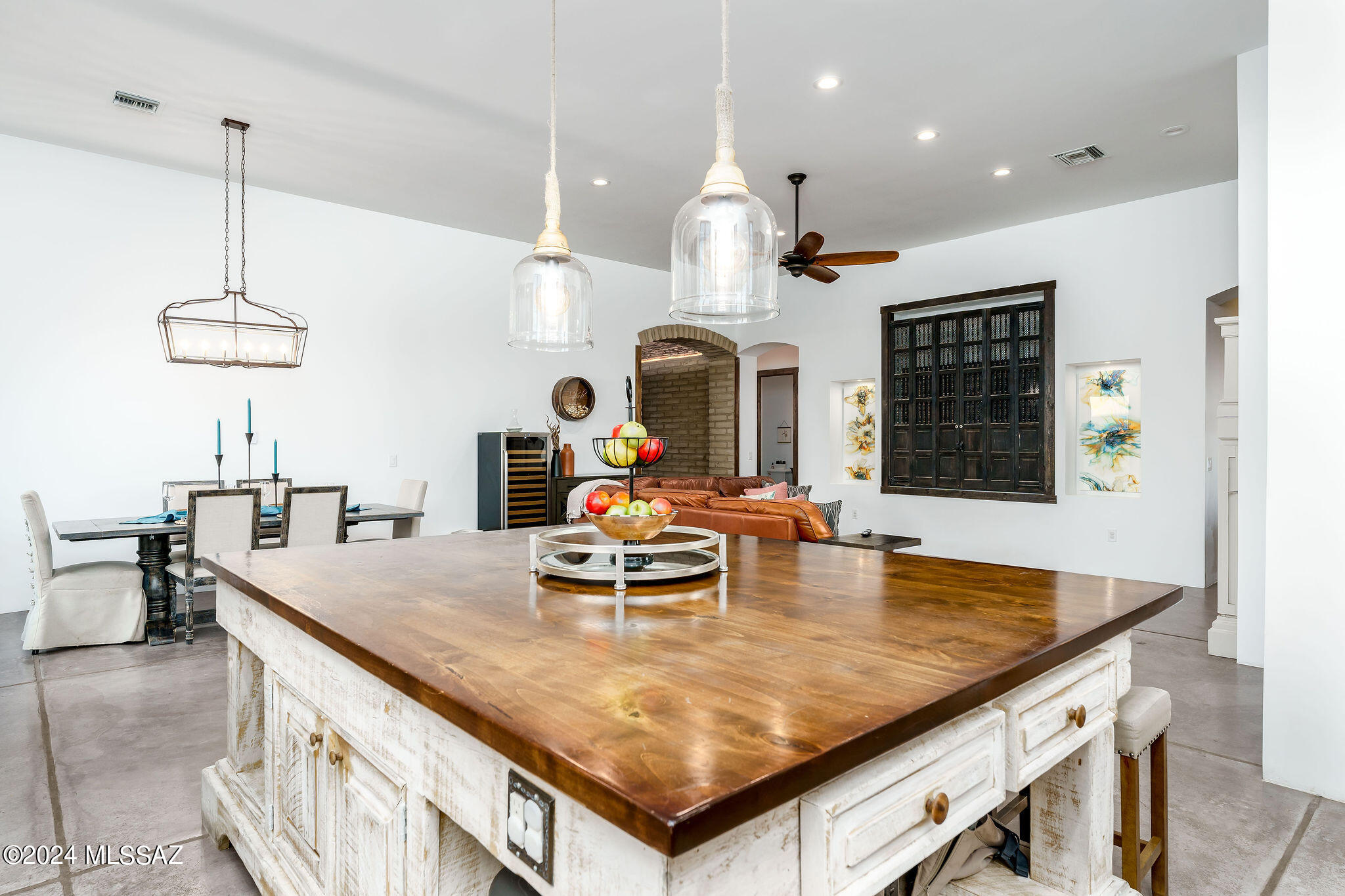 4114 W Adobe Ranch Place