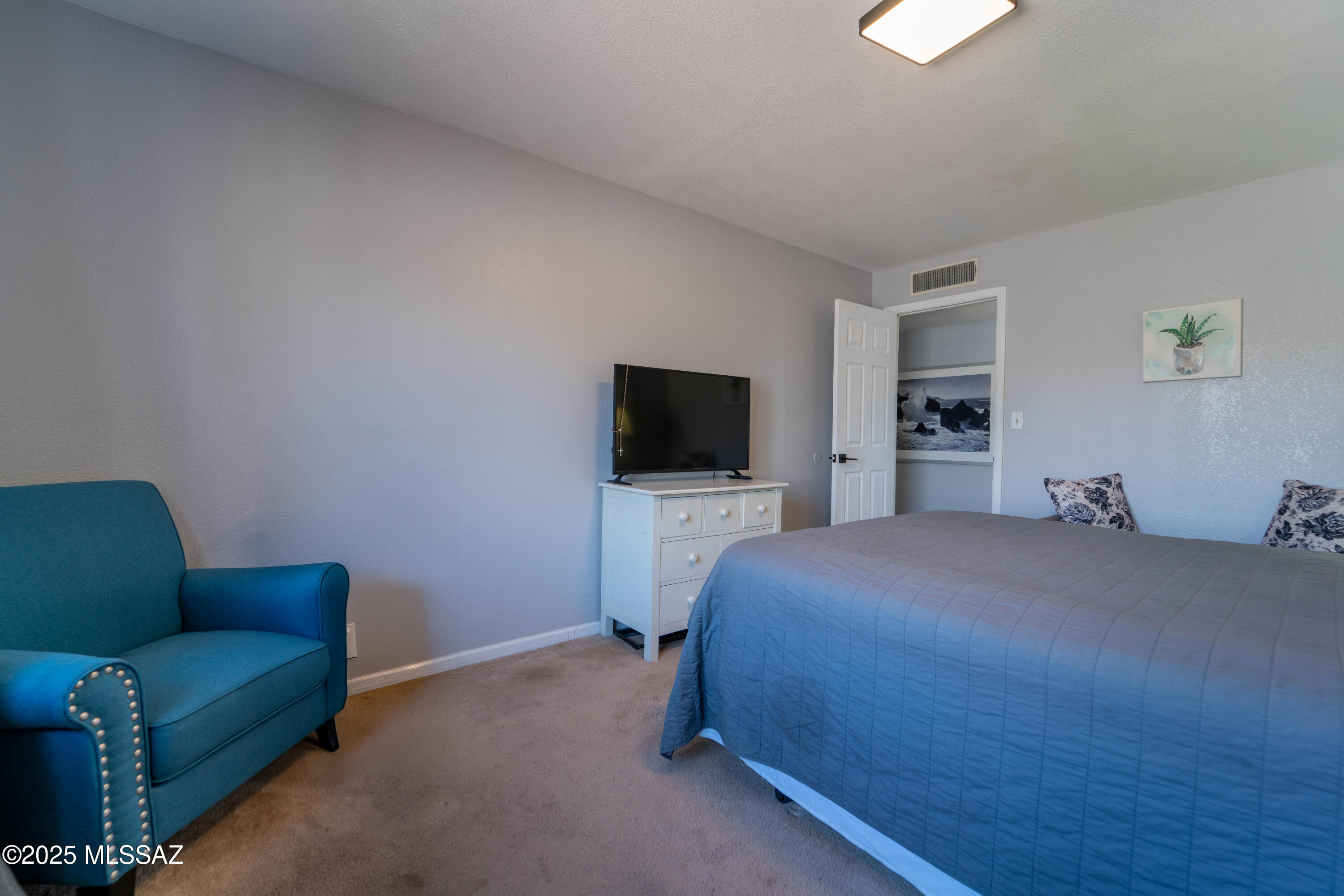 502 E Smoot Drive