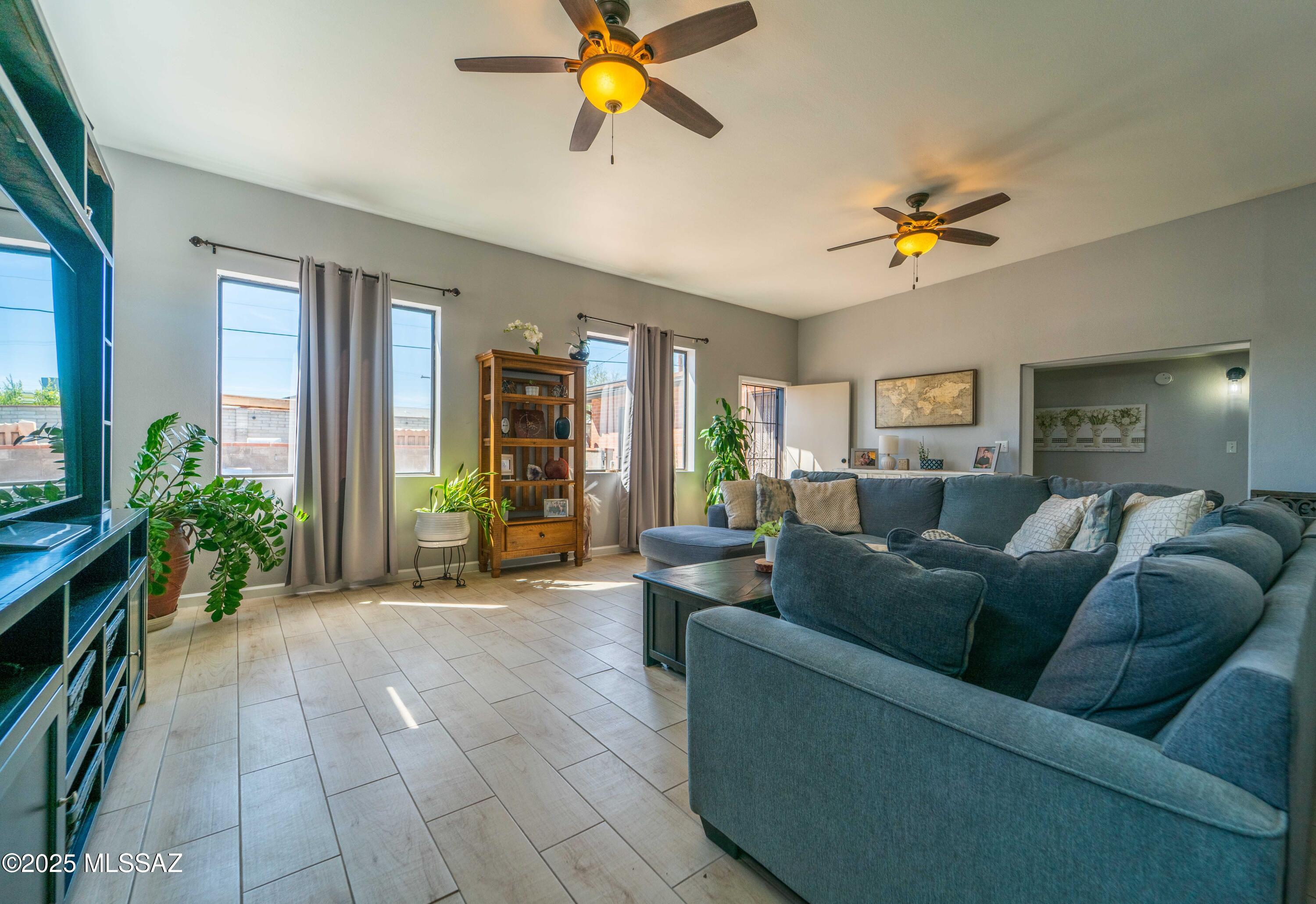 502 E Smoot Drive