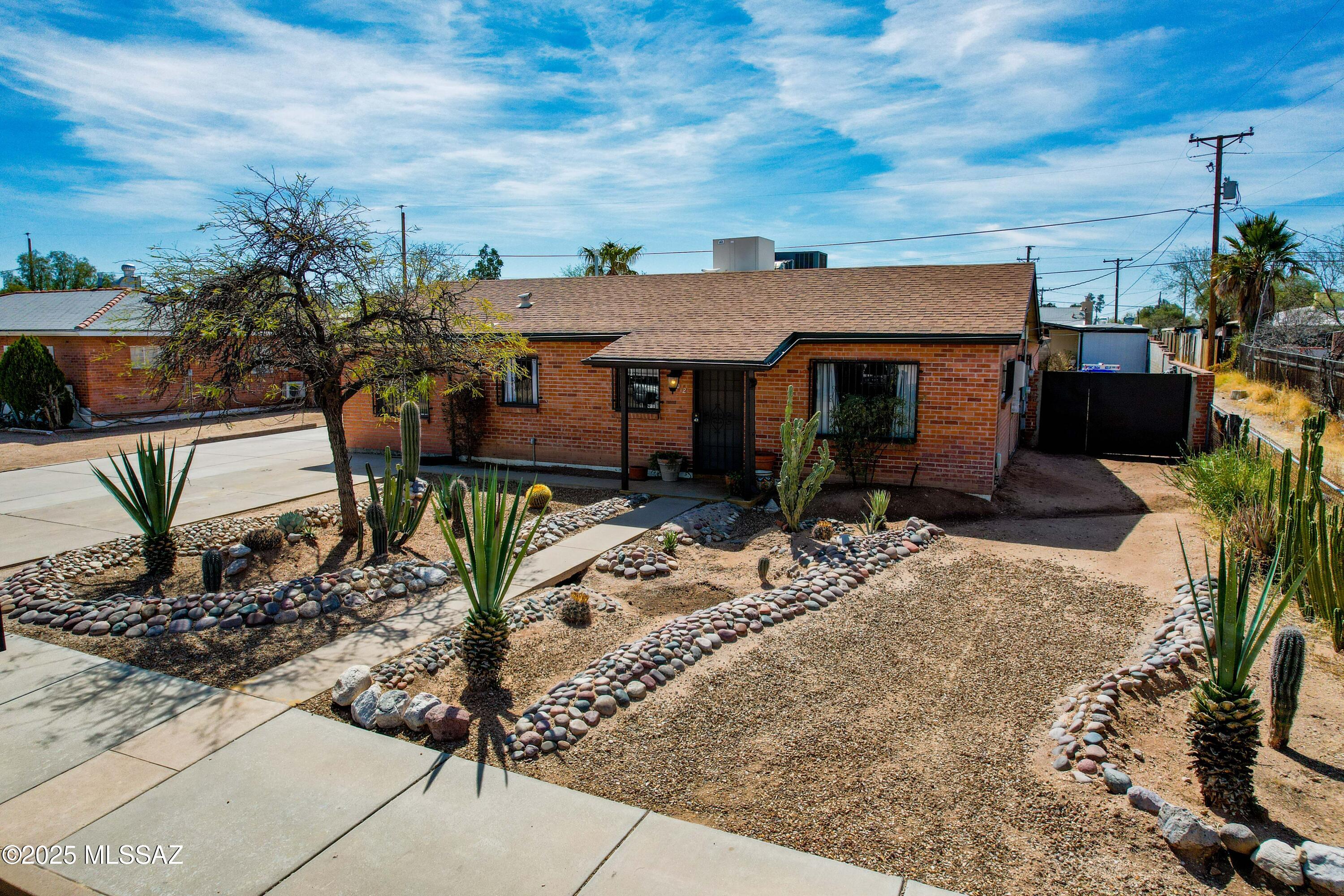 502 E Smoot Drive