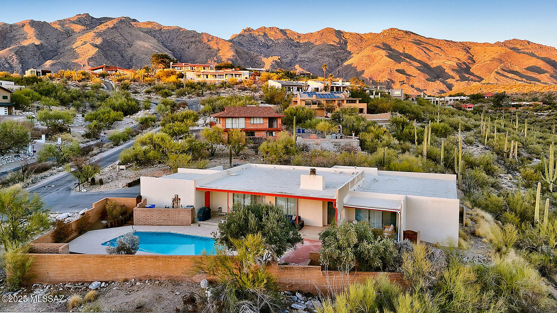 5717 E Paseo Cimarron