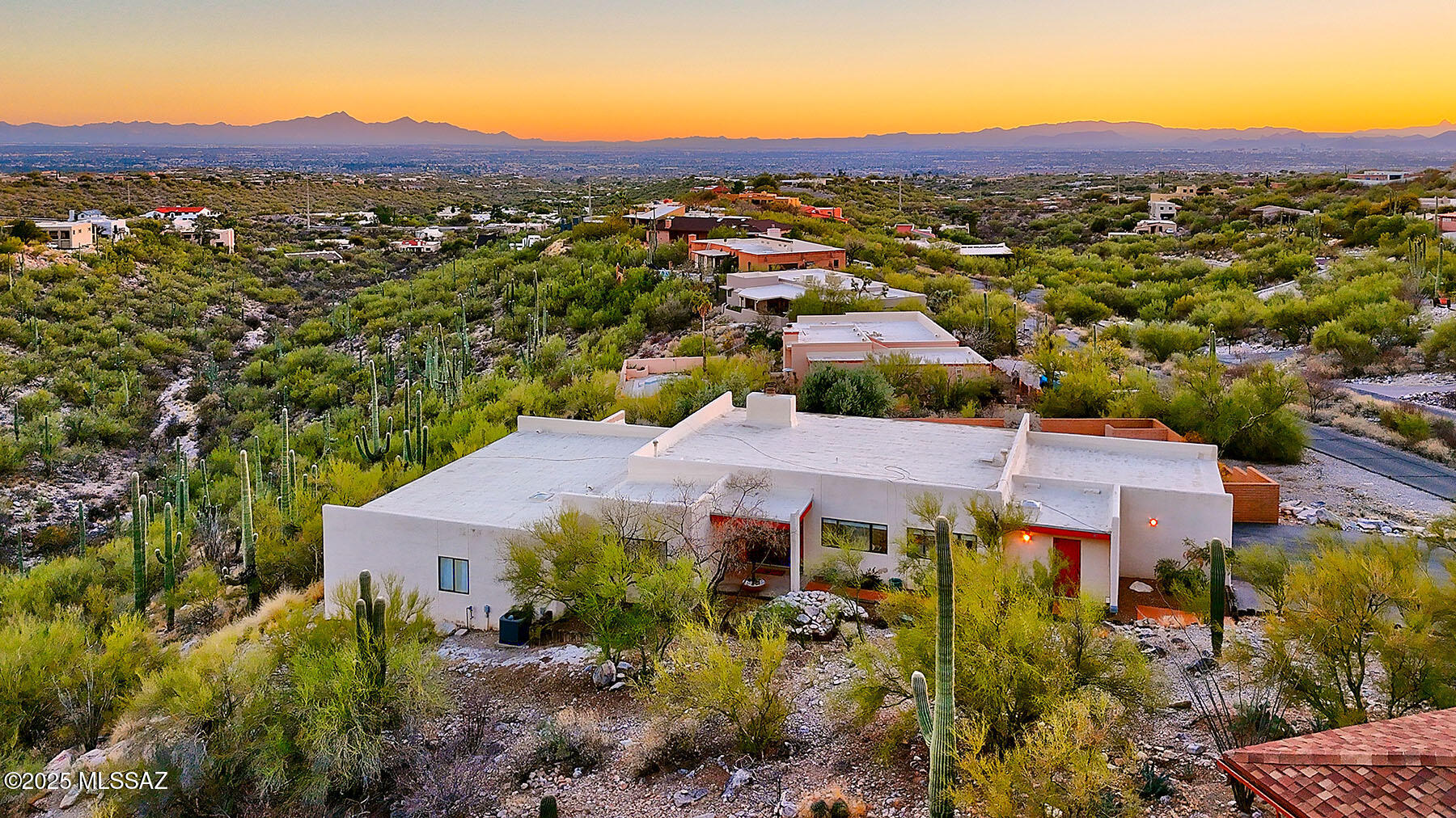 5717 E Paseo Cimarron
