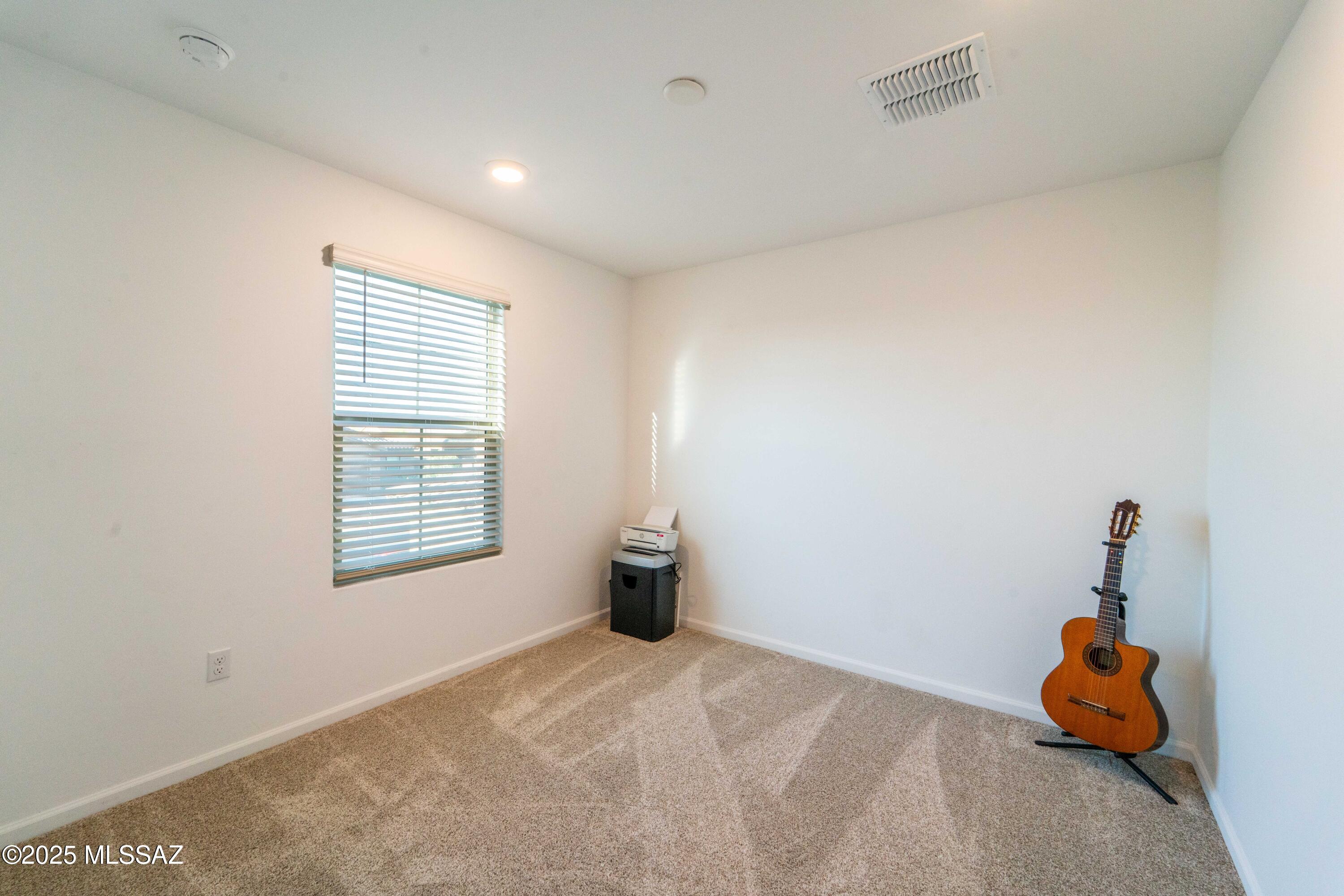 7119 W Ferntree Lane