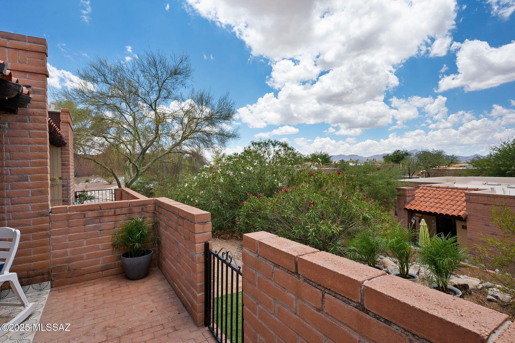 1759 W Dalehaven Circle