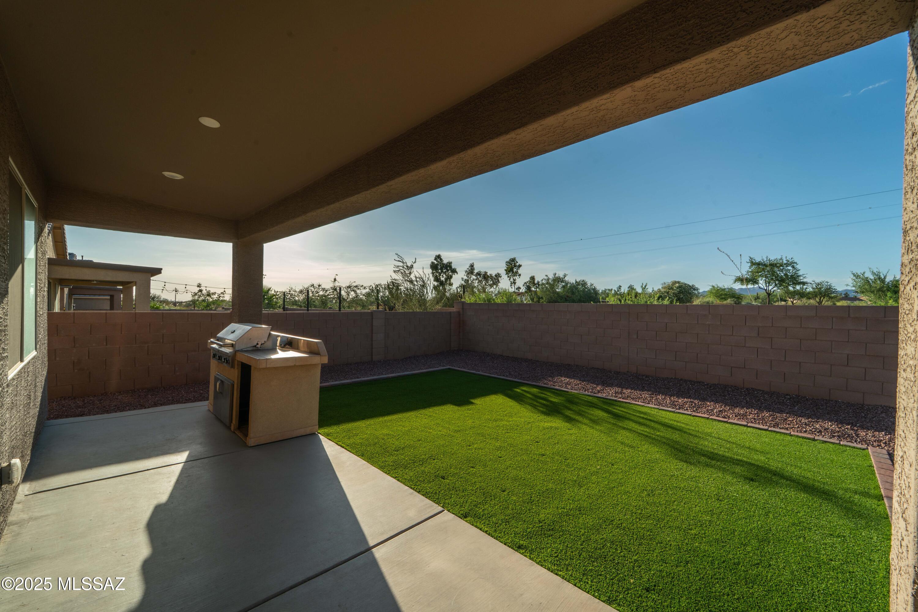 3496 W Granite Vista Drive