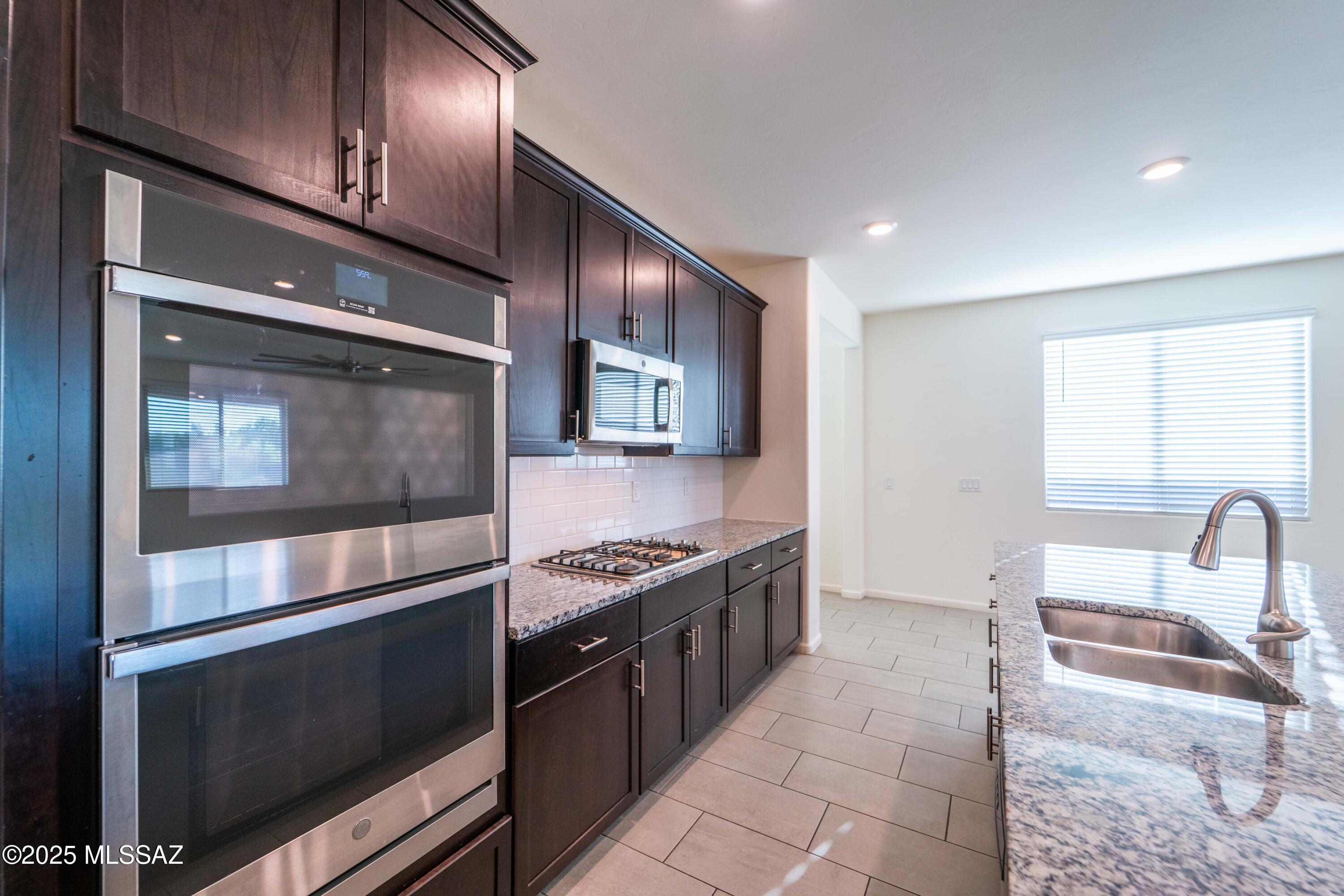 3496 W Granite Vista Drive