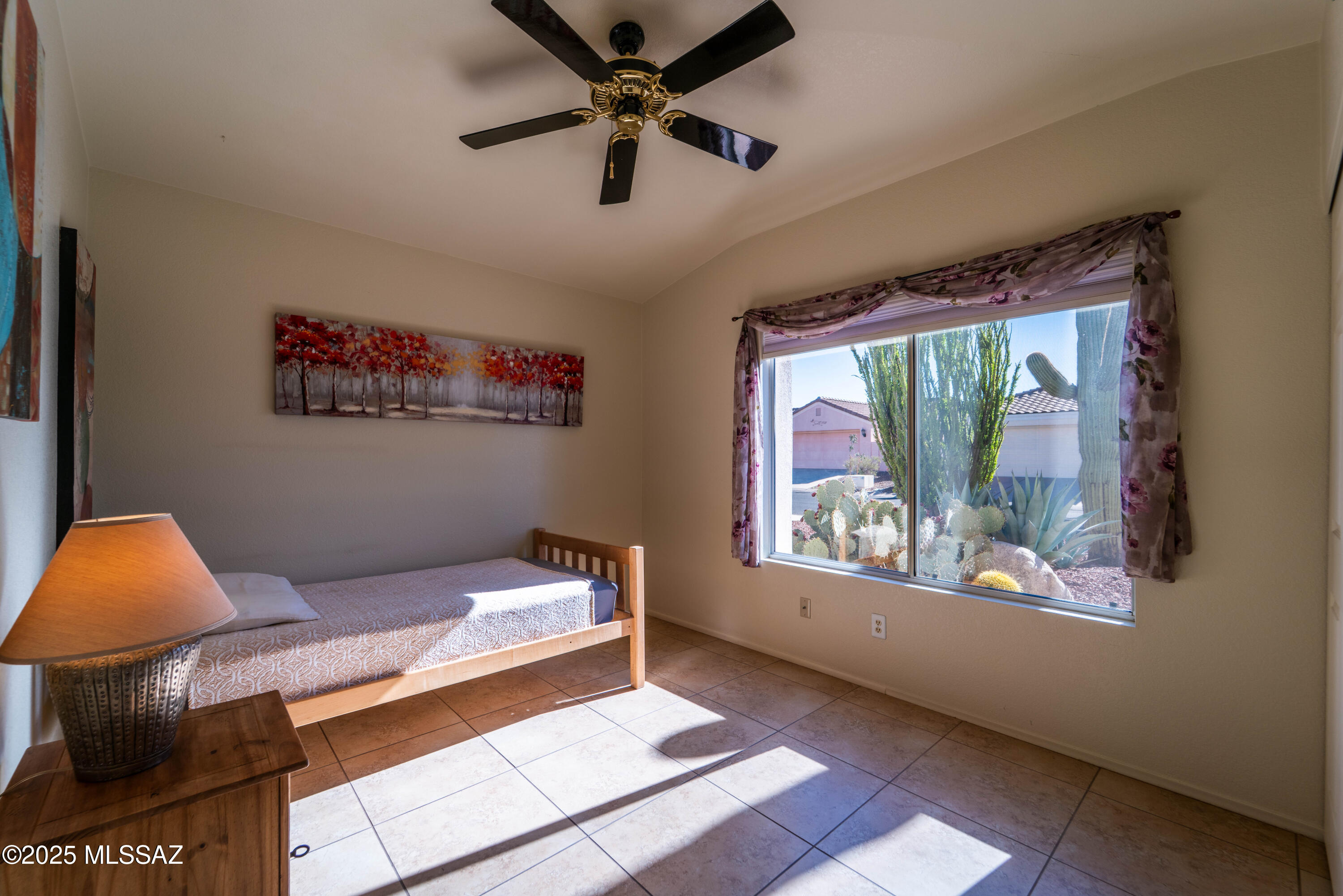 3673 W Thundercloud Loop