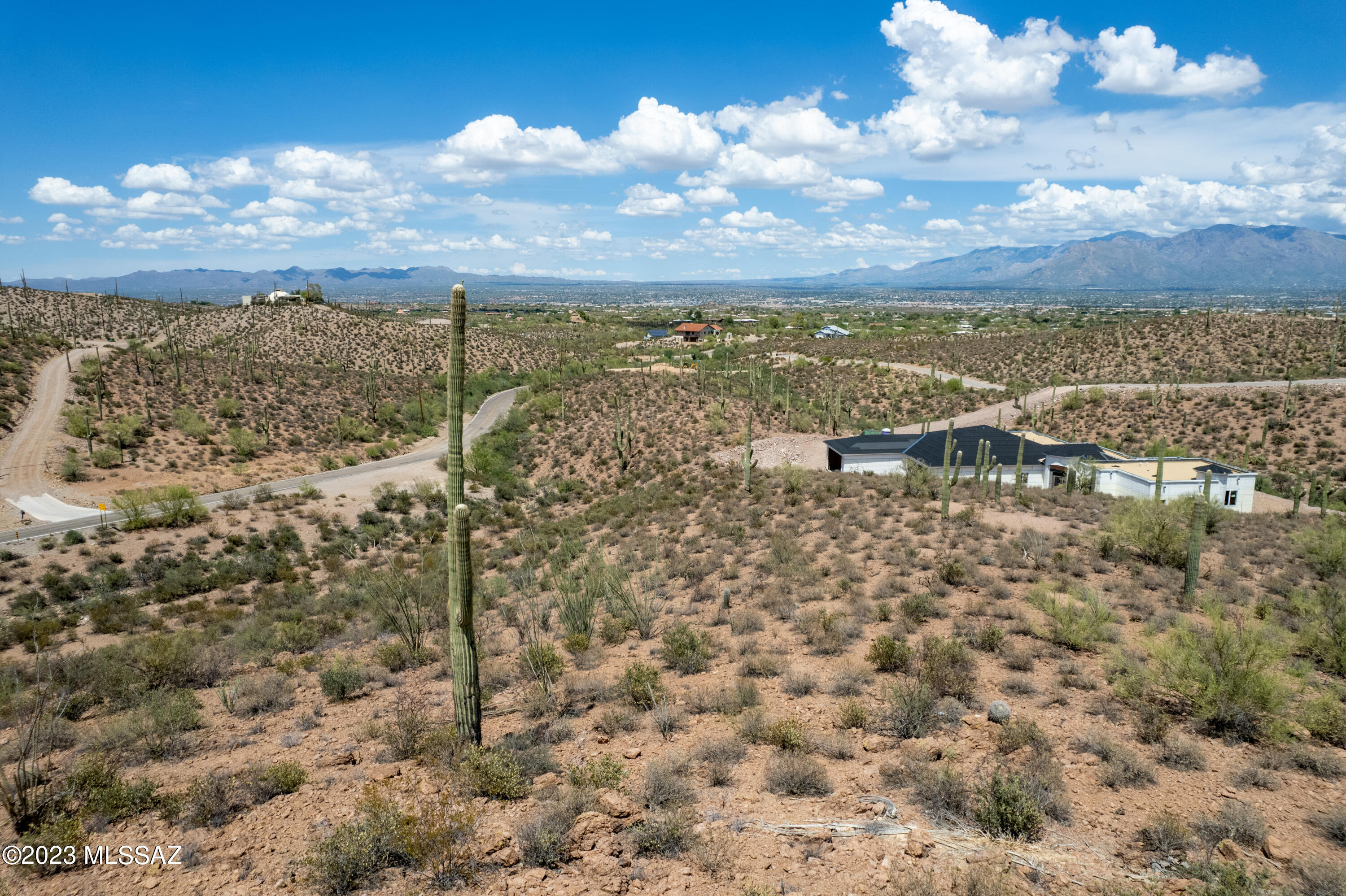 5931 W El Camino Del Cerro