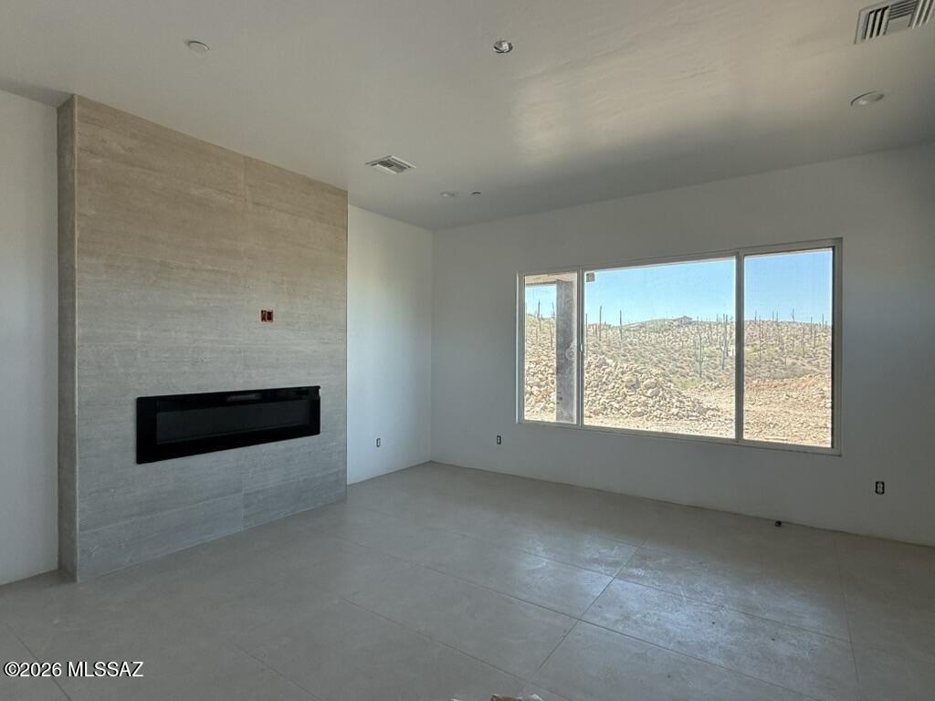 5931 W El Camino Del Cerro