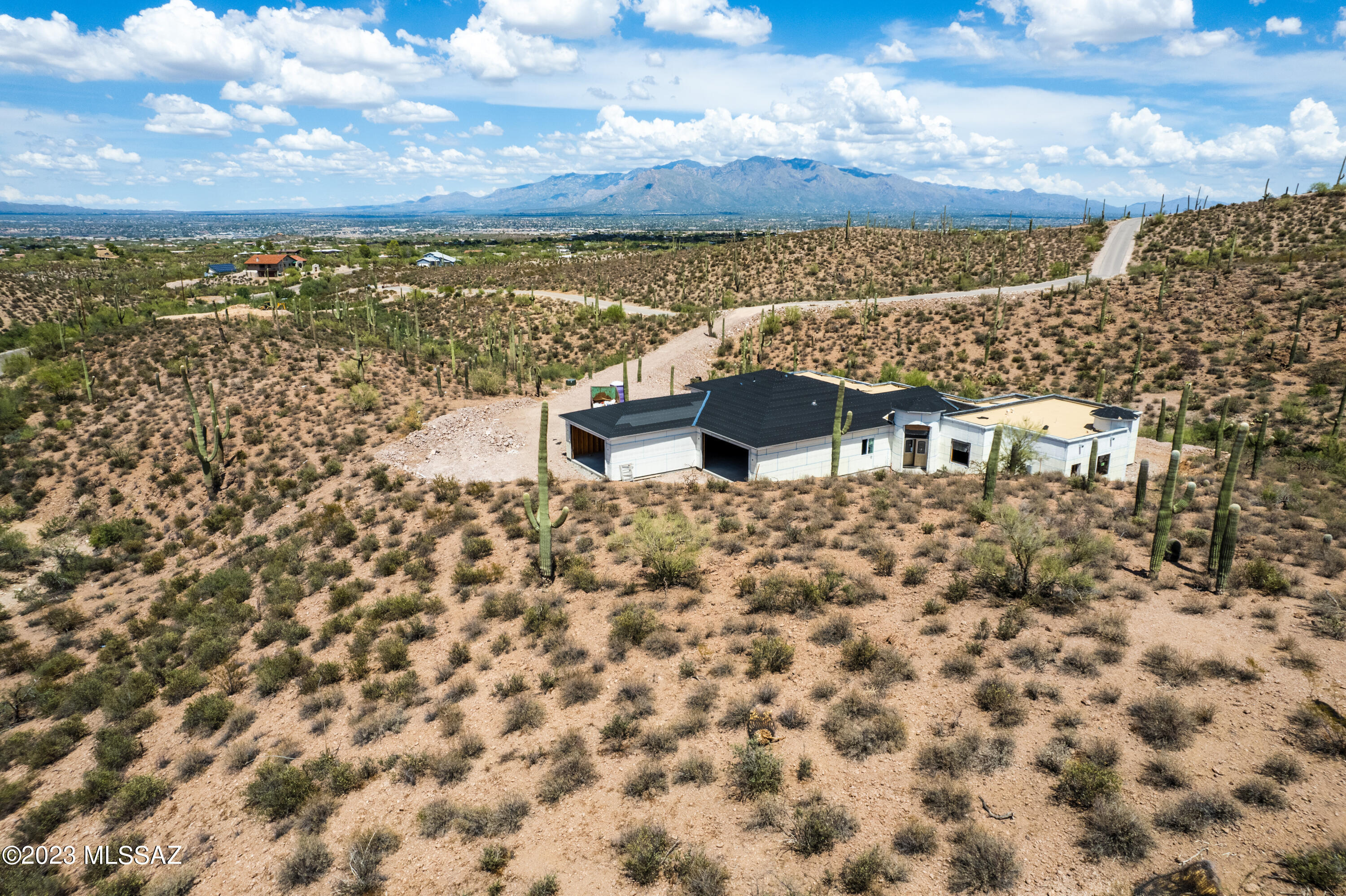 5931 W El Camino Del Cerro