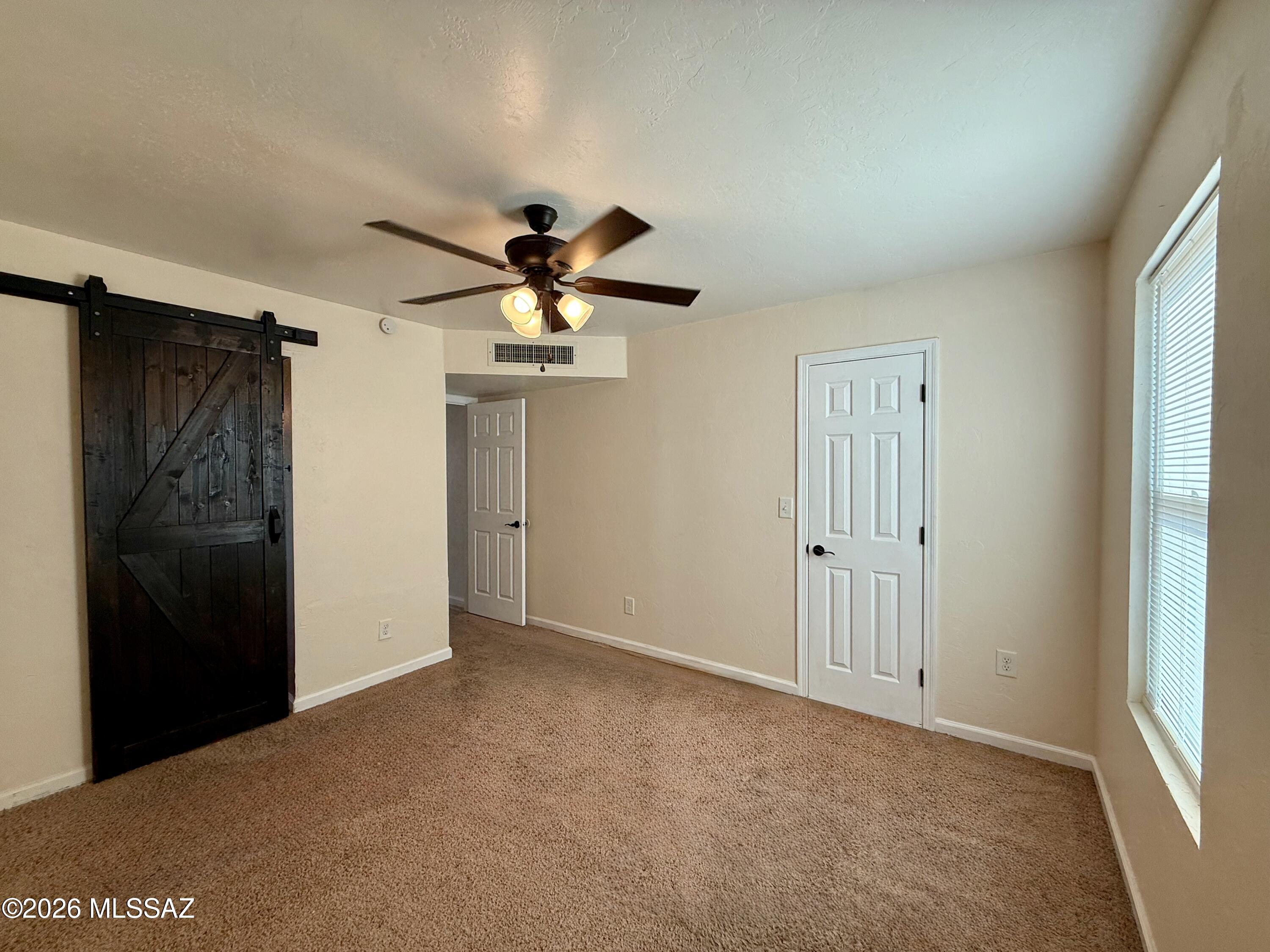 7111 S Camino Libertad