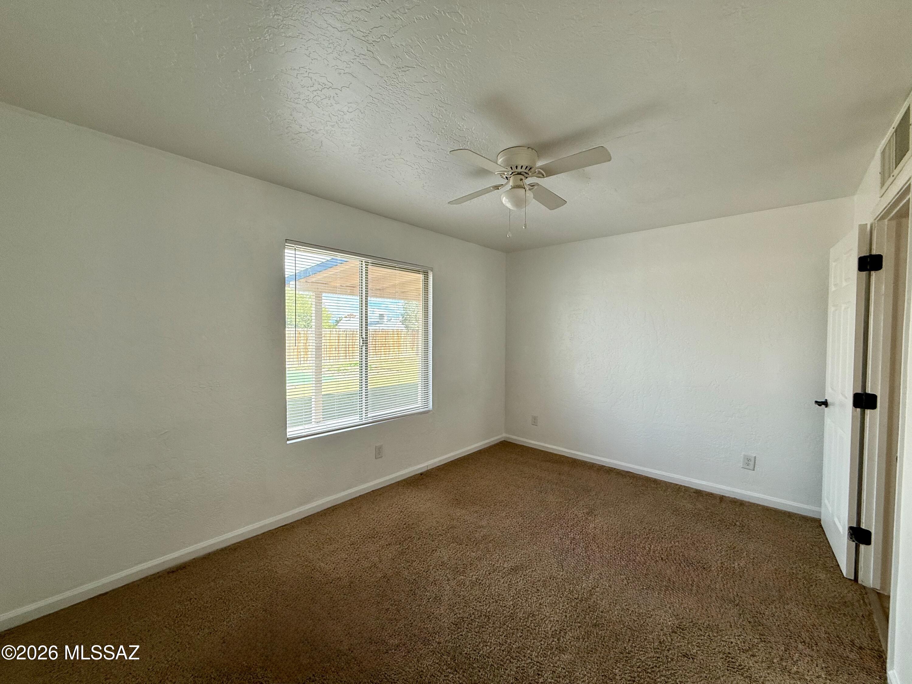 7111 S Camino Libertad