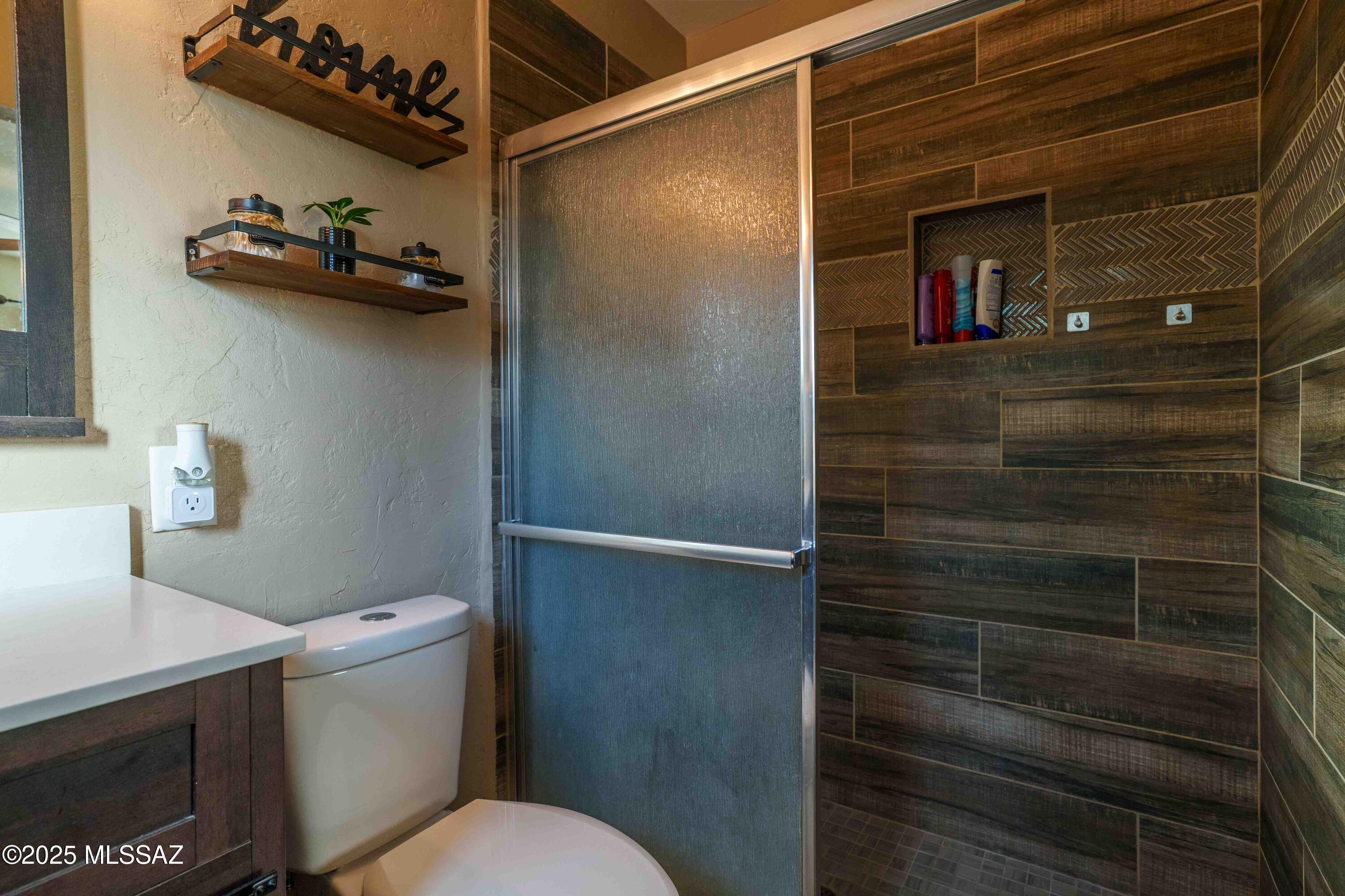 7111 S Camino Libertad