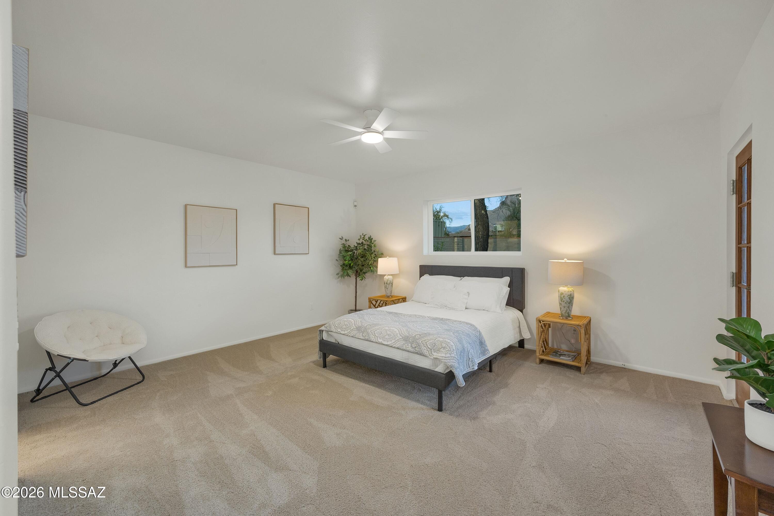 8020 N La Oesta Avenue