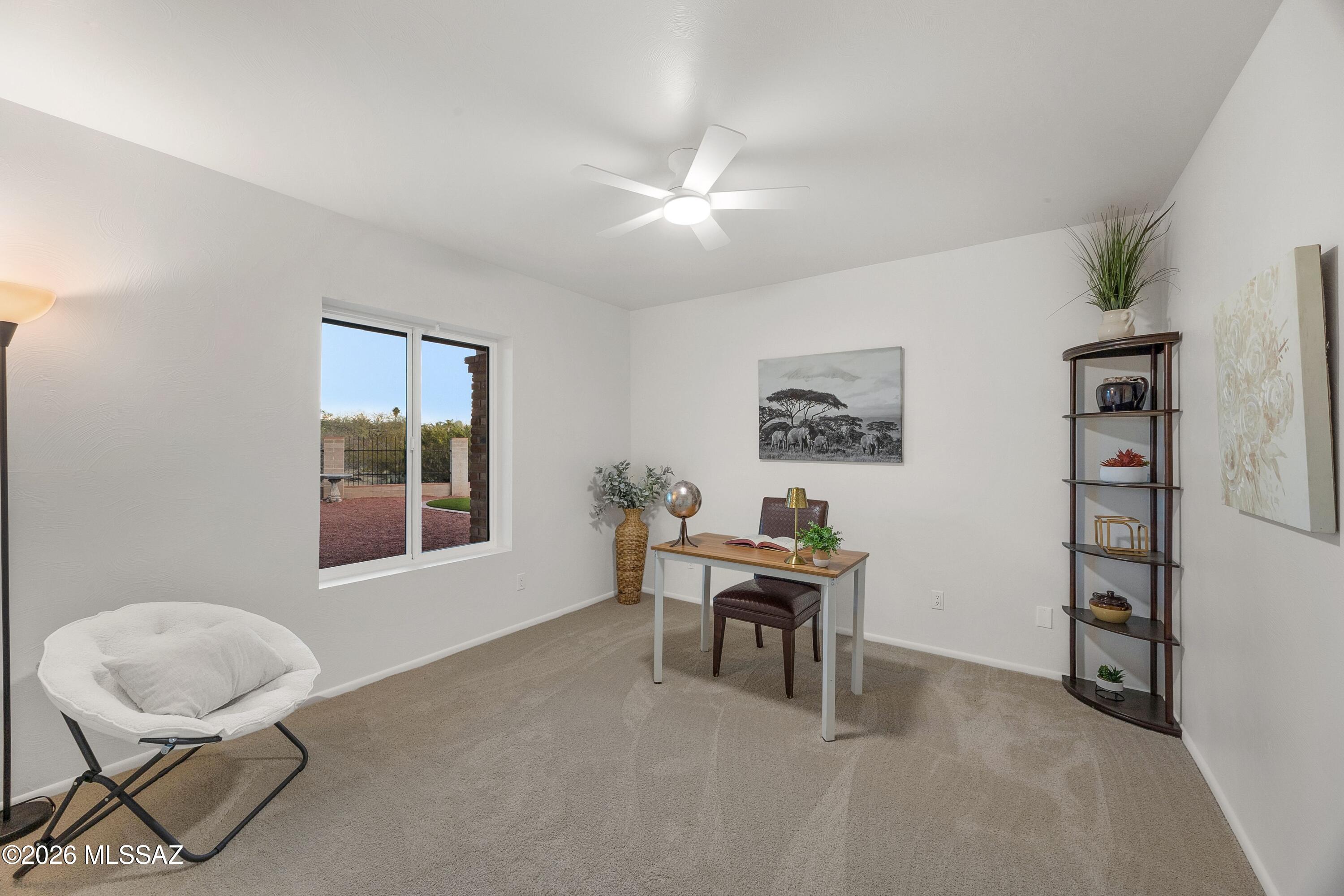 8020 N La Oesta Avenue