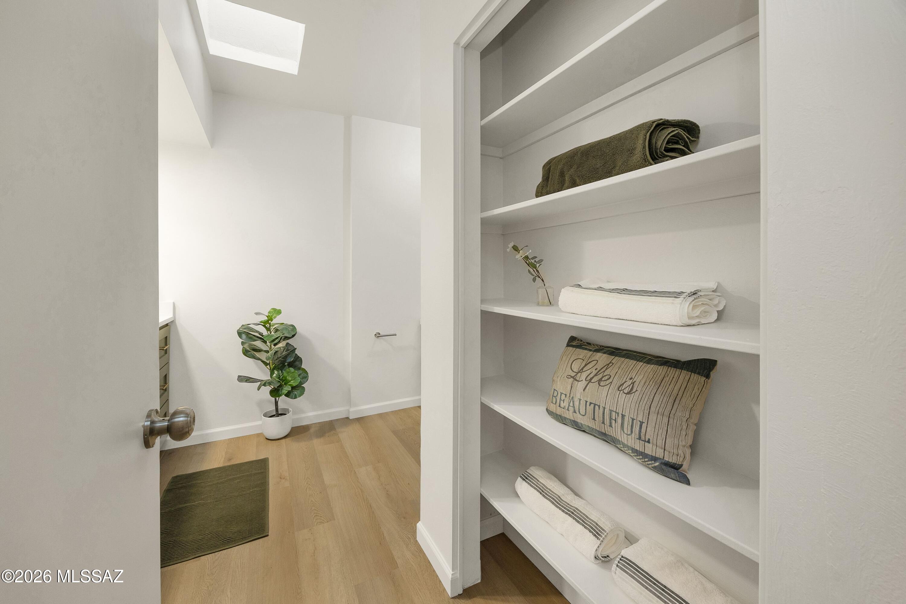 8020 N La Oesta Avenue