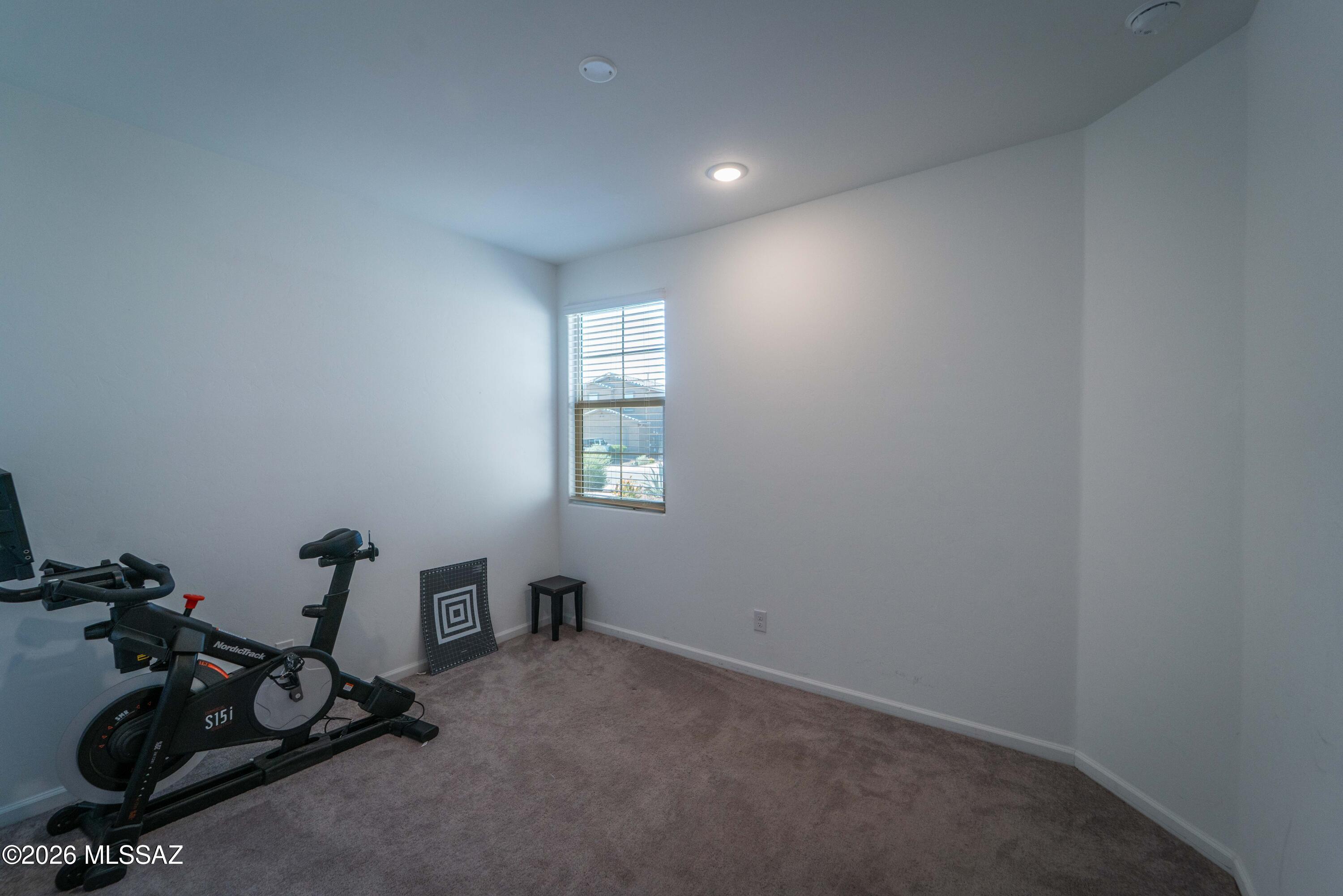 21968 E Thunderhead Drive