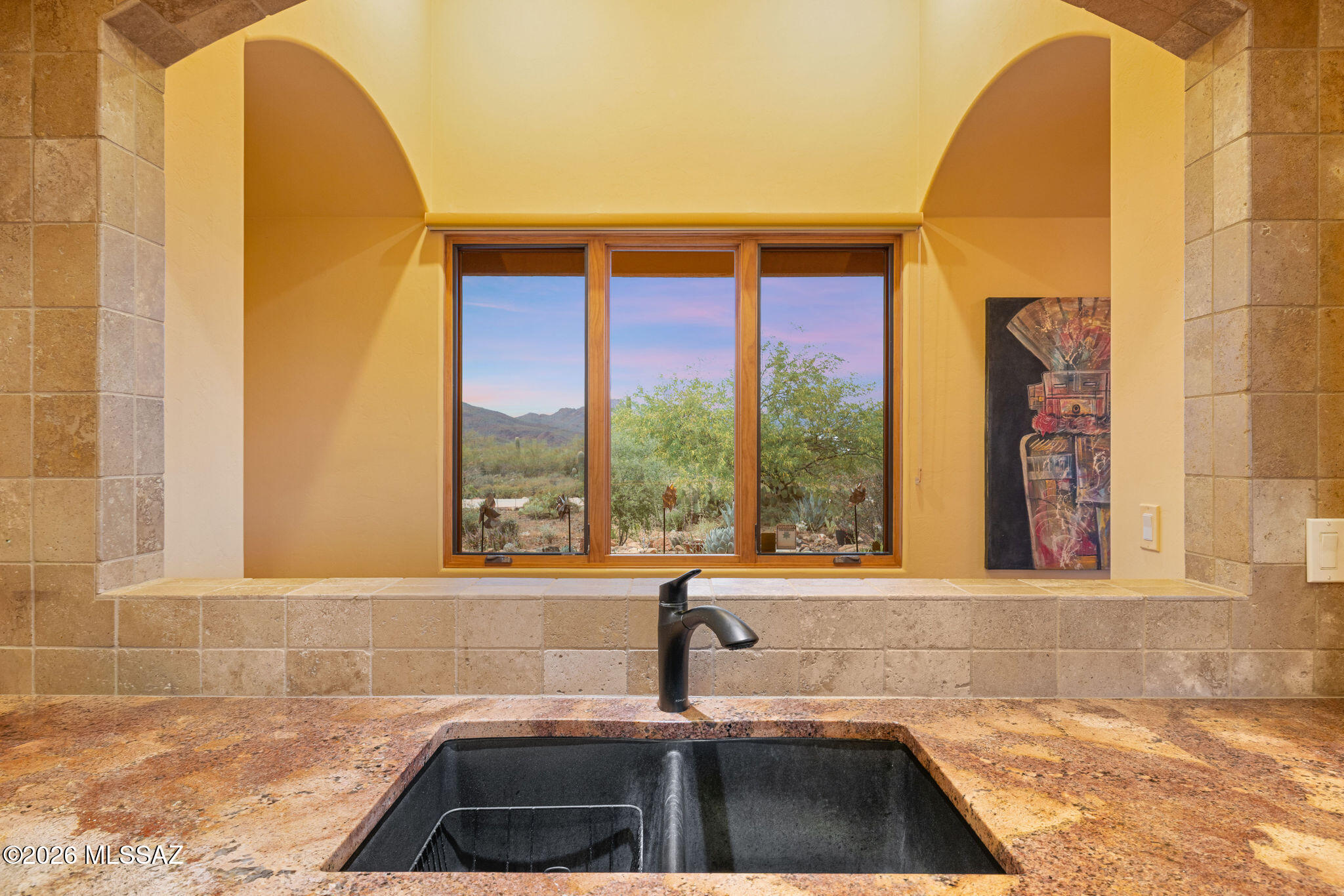 6320 N Happy Trail