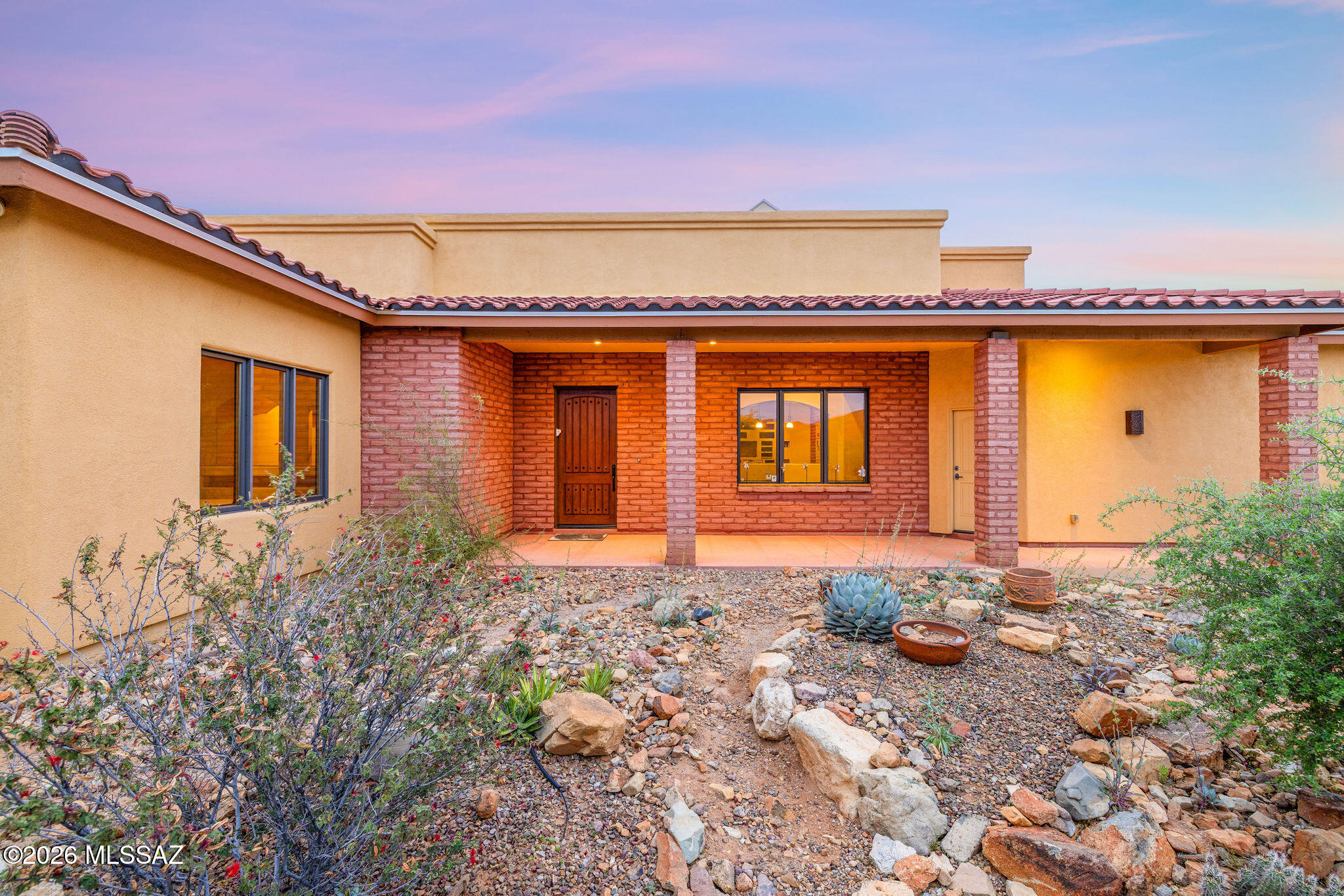 6320 N Happy Trail