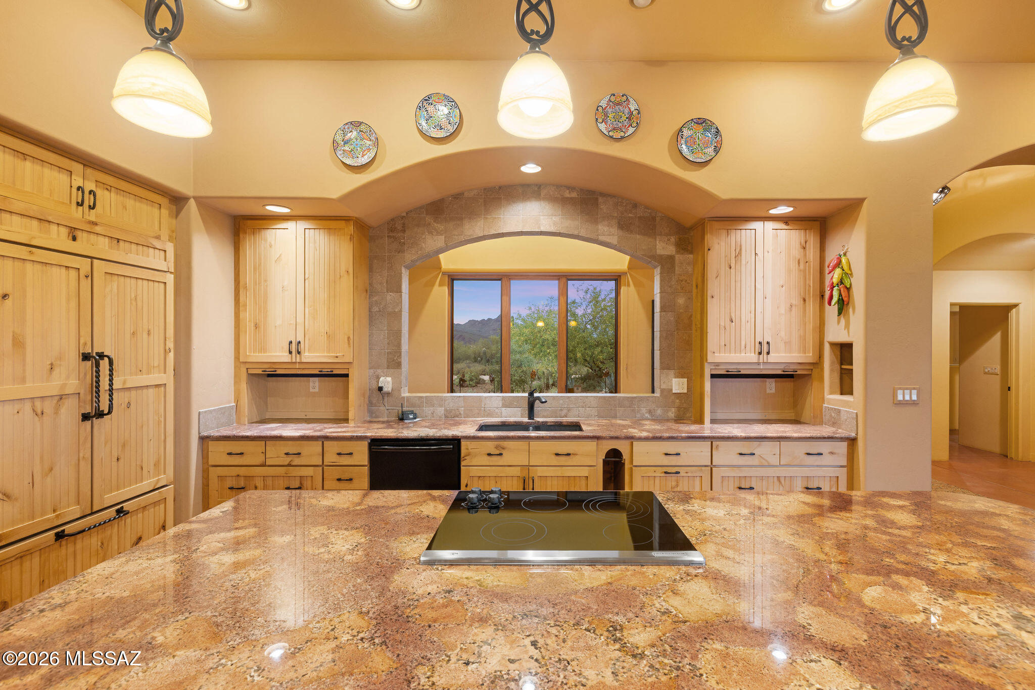 6320 N Happy Trail