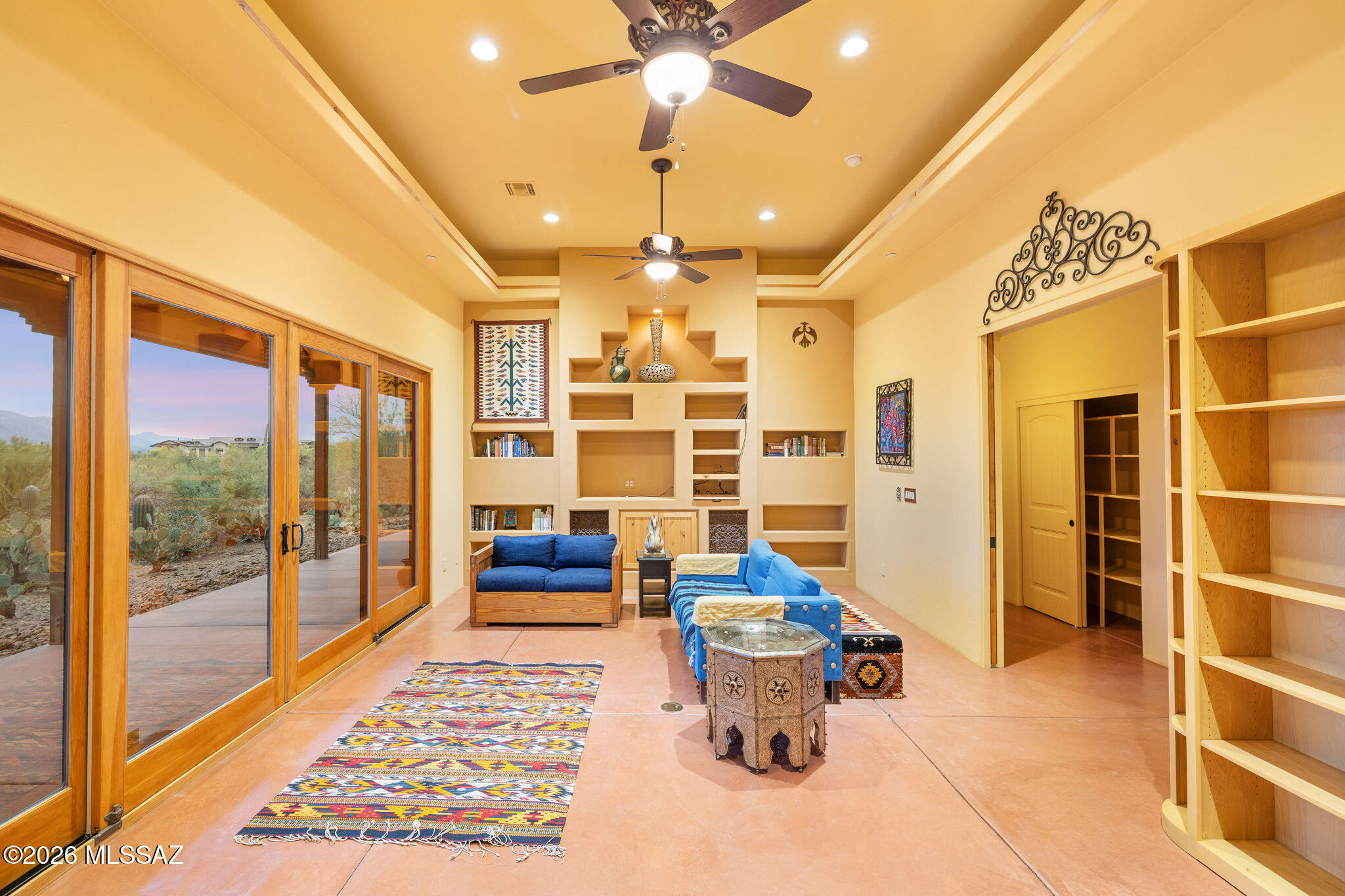 6320 N Happy Trail