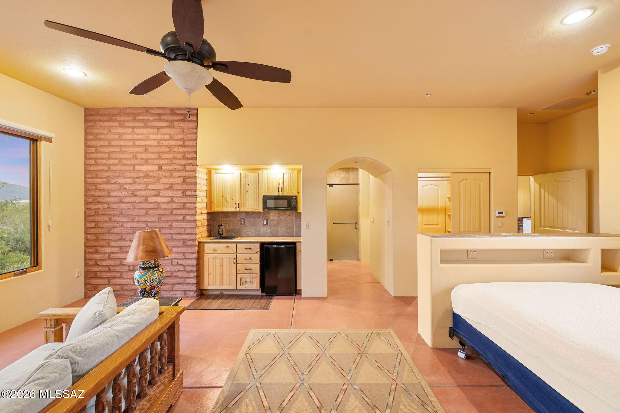 6320 N Happy Trail