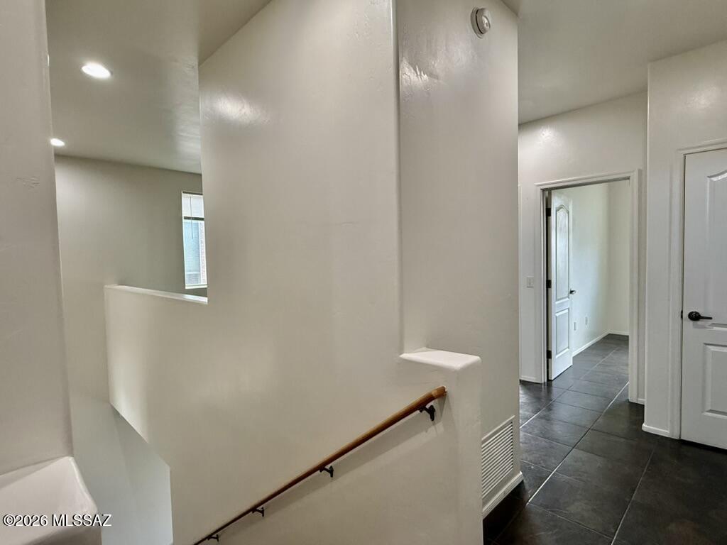 5525 N Quiet Dream Avenue
