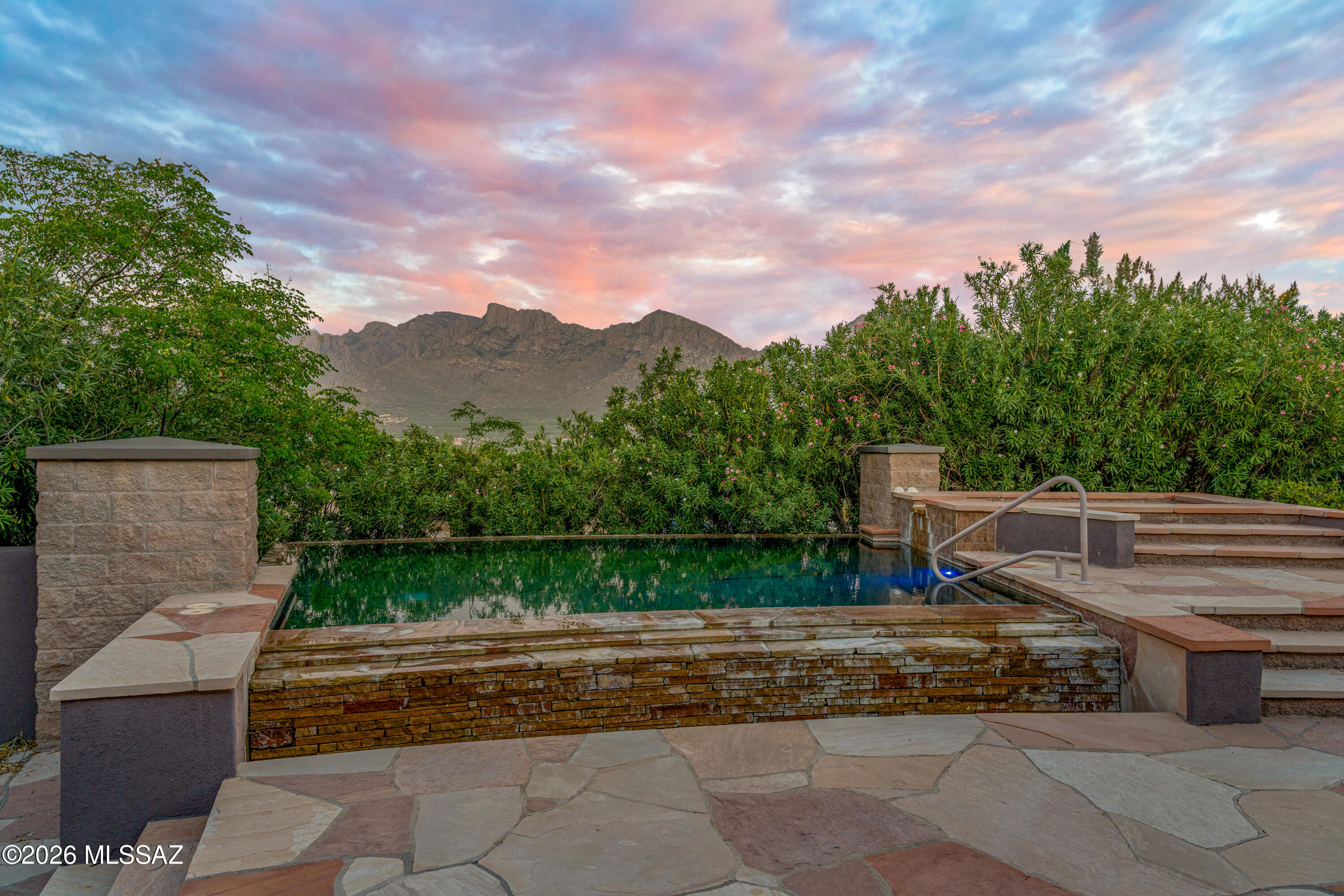 11157 N Desert whisper Way