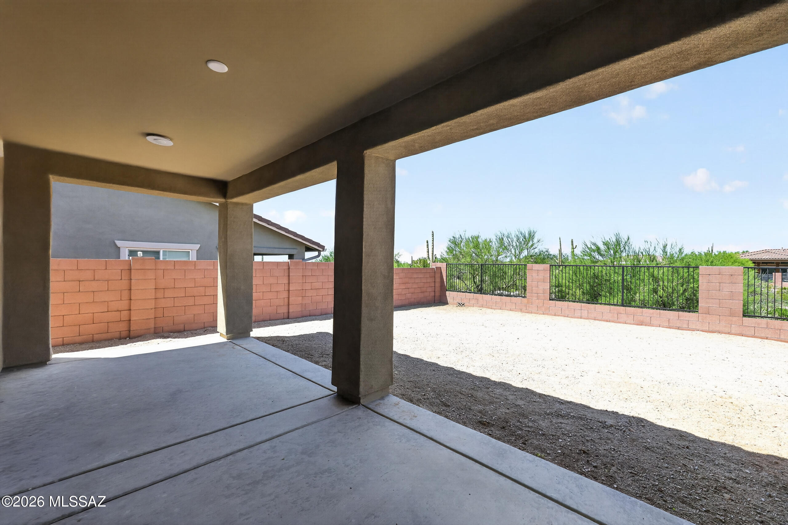 14111 N Golden Barrel Pass