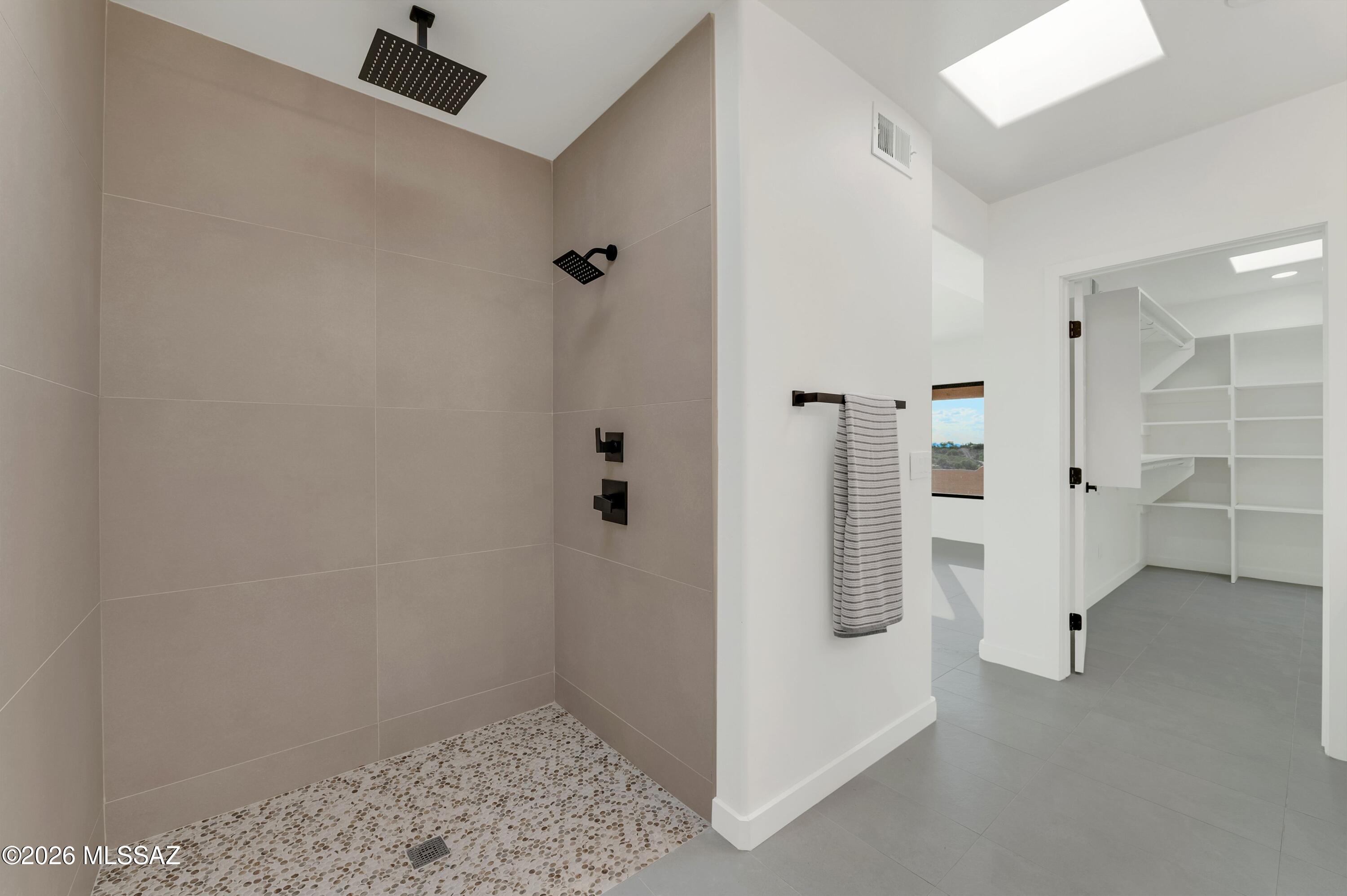 5371 N Paseo De La Tirada