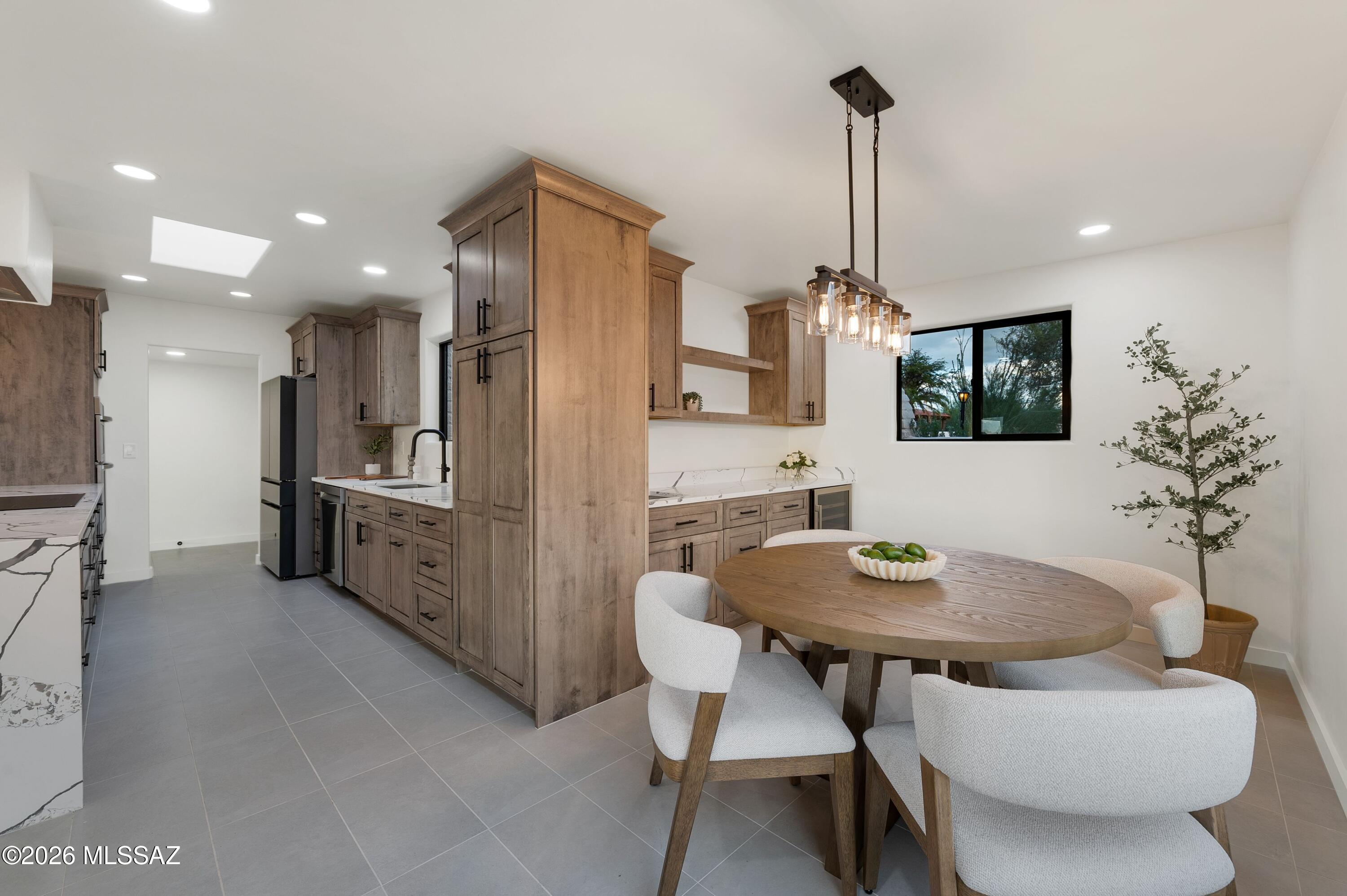 5371 N Paseo De La Tirada