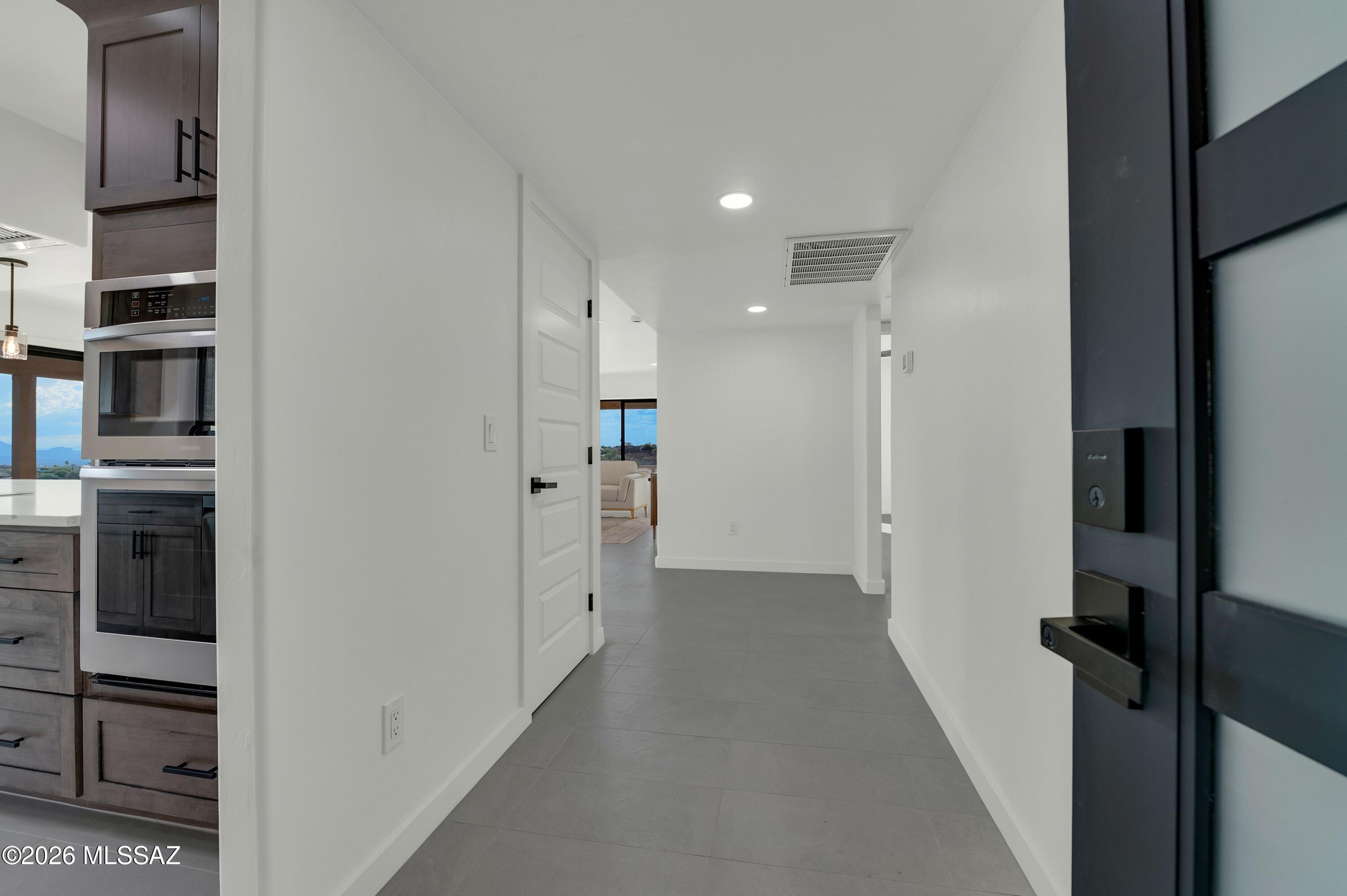 5371 N Paseo De La Tirada