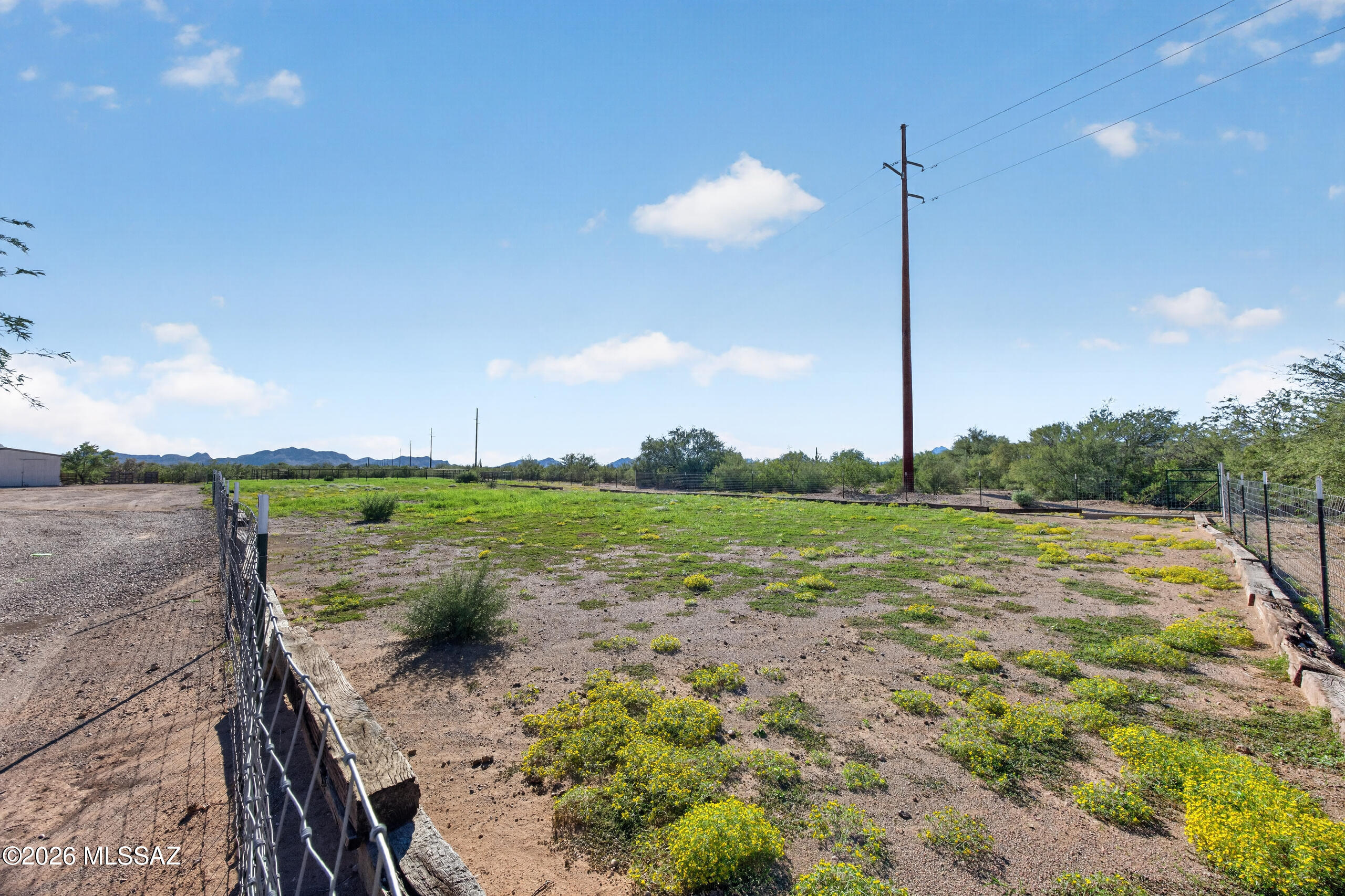 18123 W Lickskillet Lane
