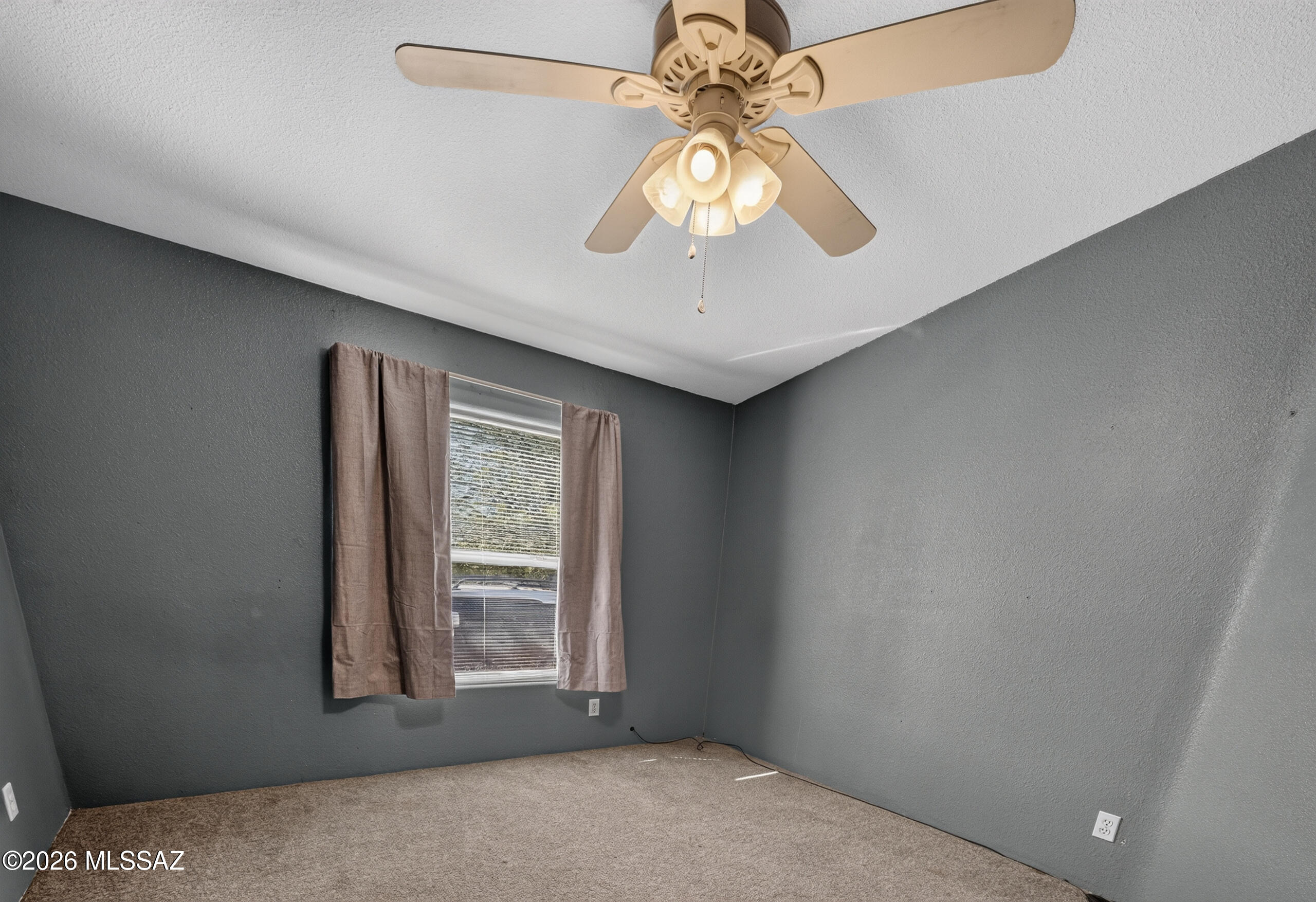 18123 W Lickskillet Lane