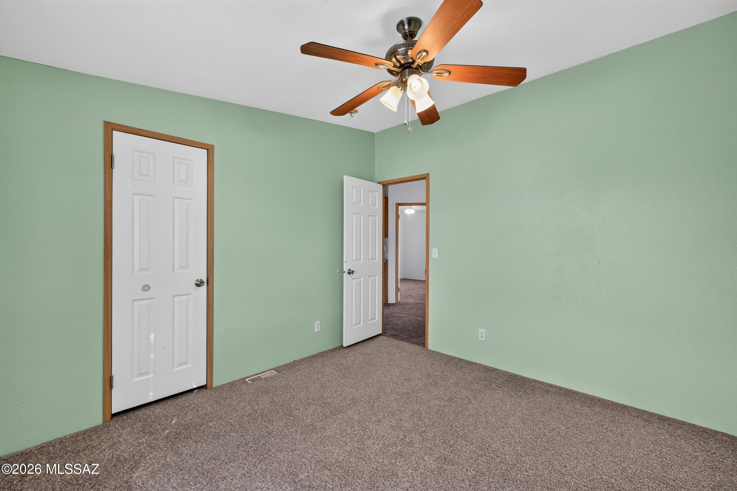 18123 W Lickskillet Lane