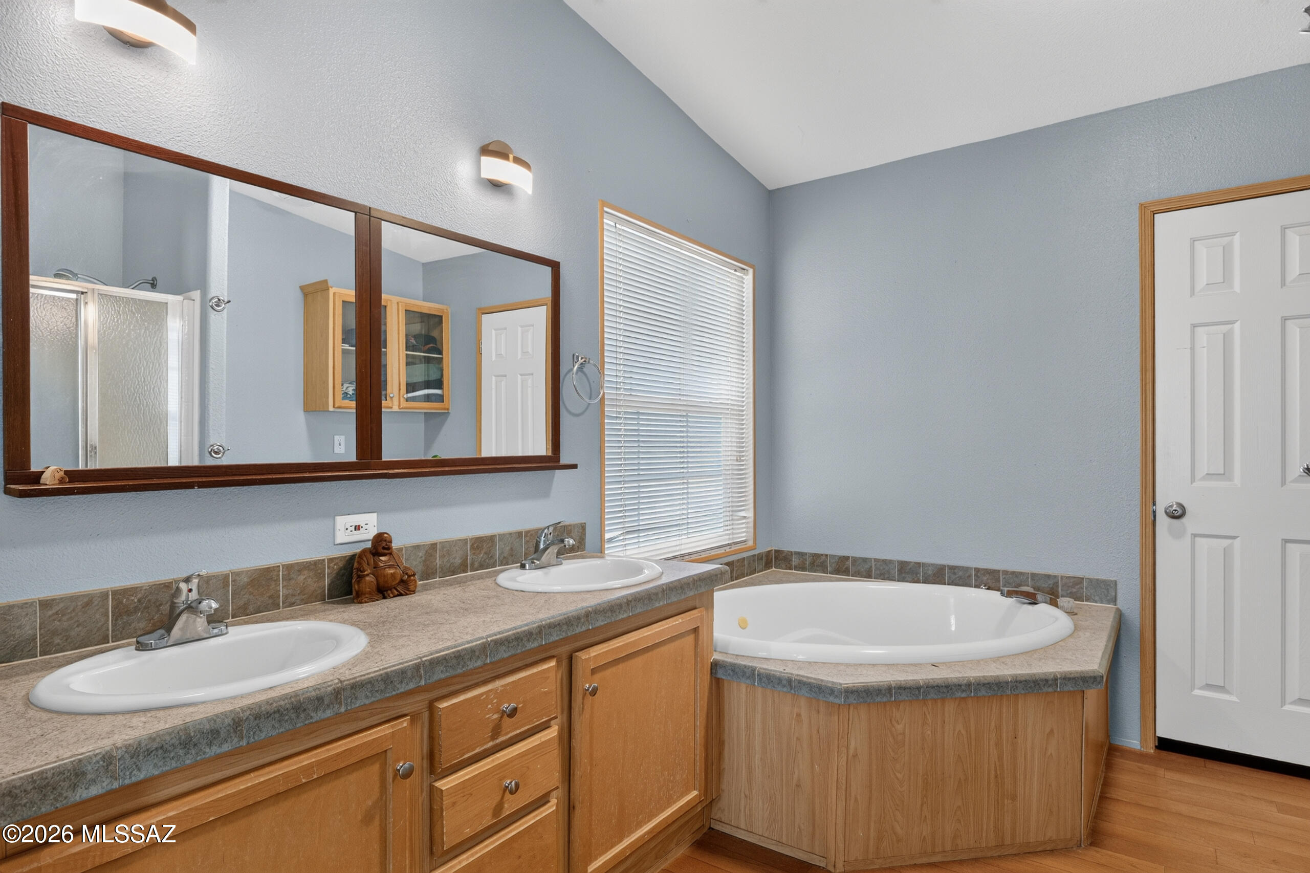 18123 W Lickskillet Lane