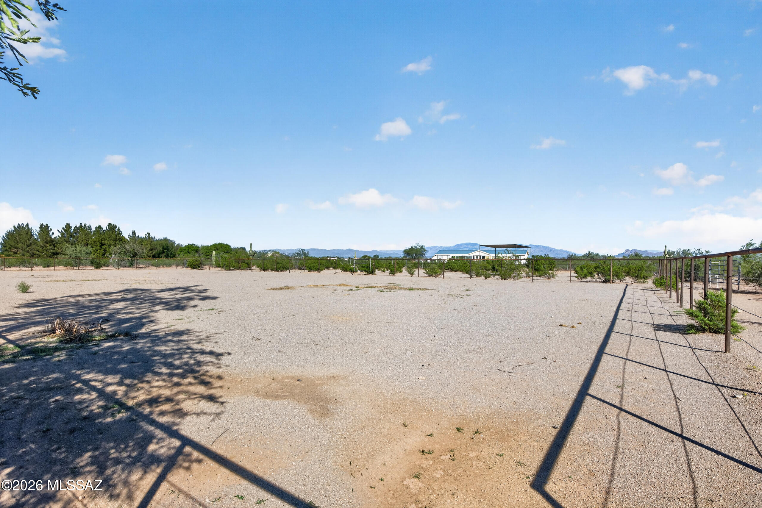 18123 W Lickskillet Lane