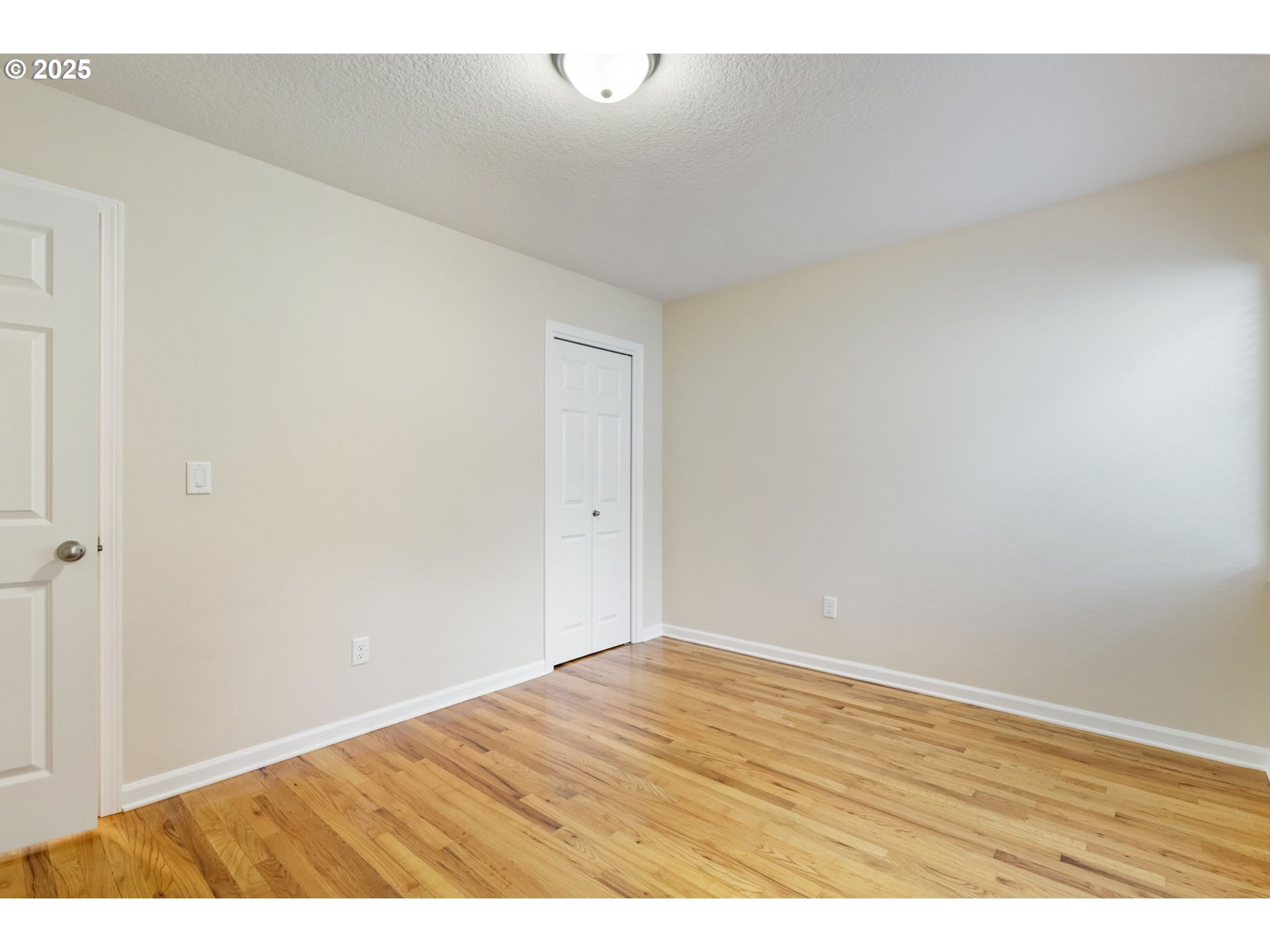 4636 SE IVON ST, Portland