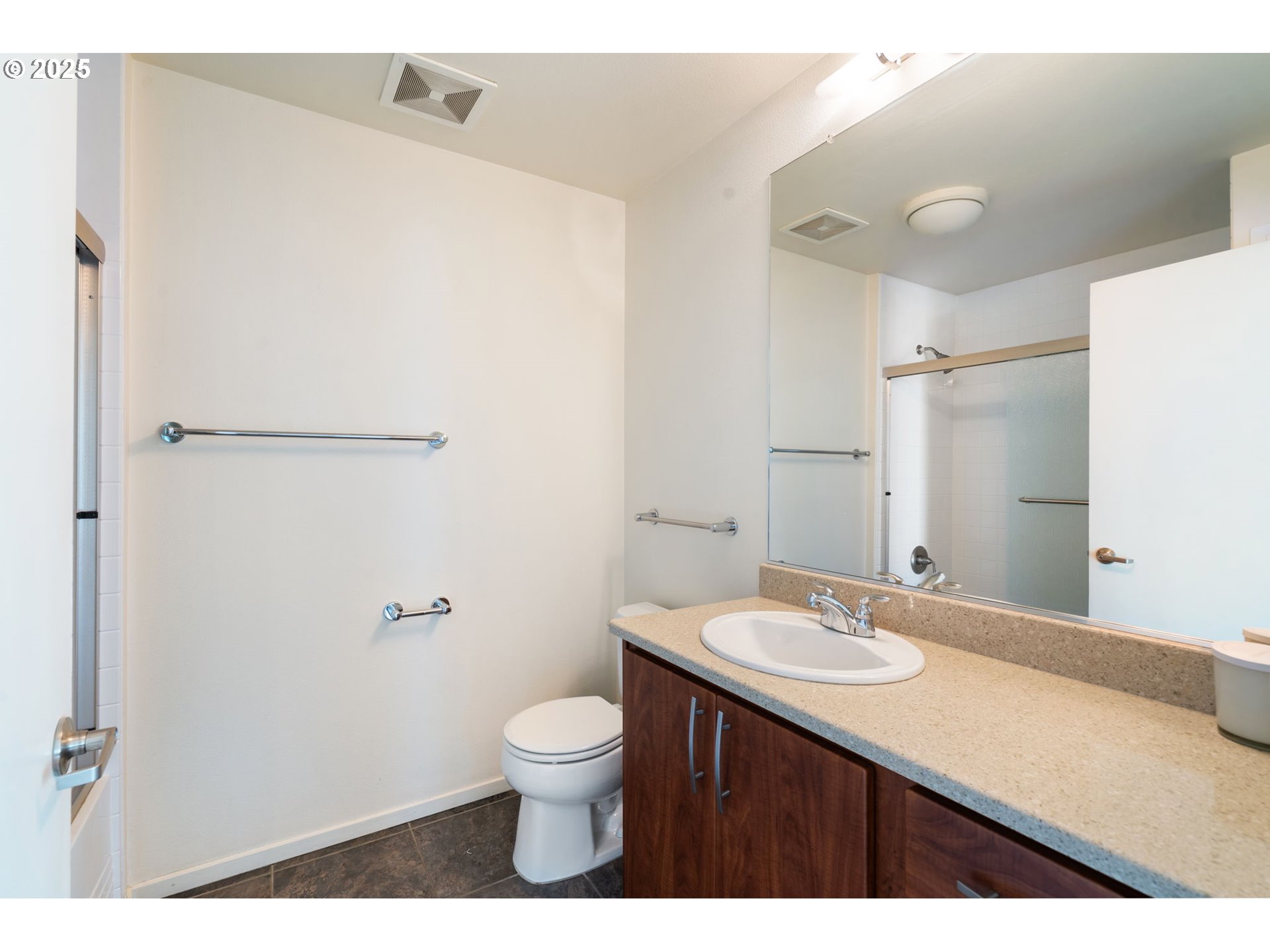1125 NW 9TH AVE 302