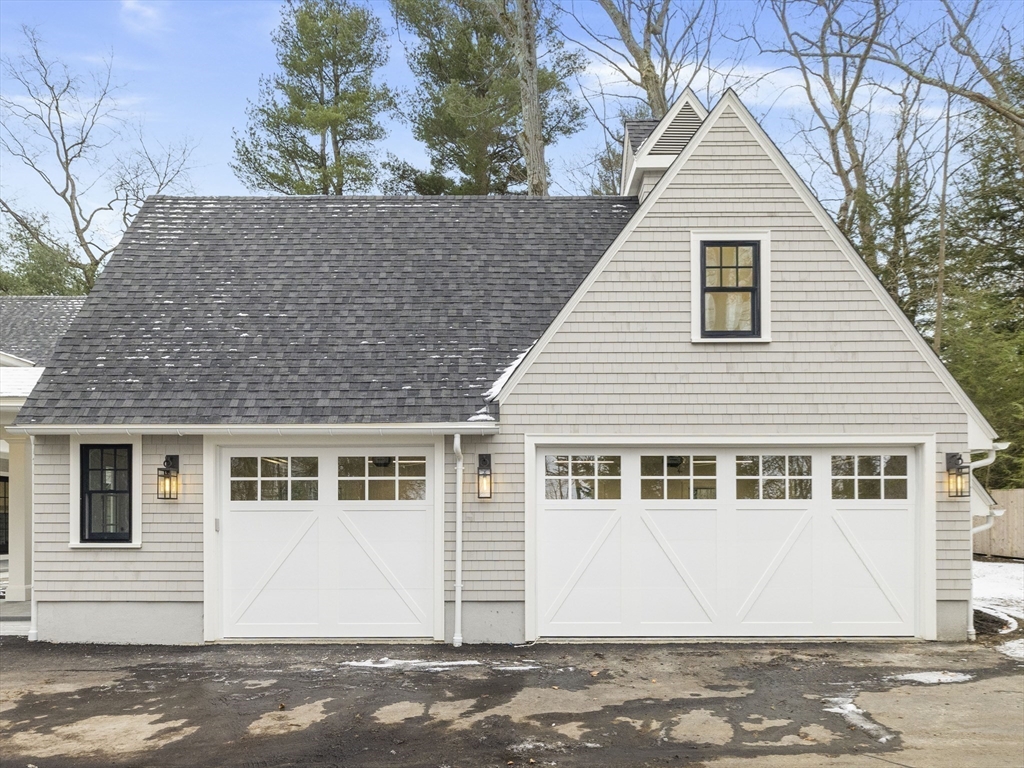 77 Forest St