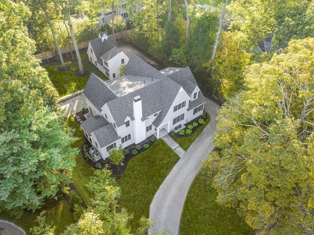 77 Forest St