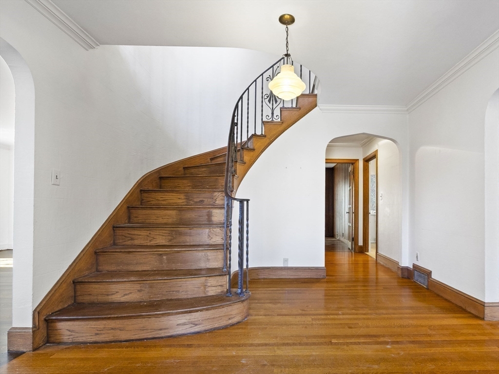 110 Pickwick Rd