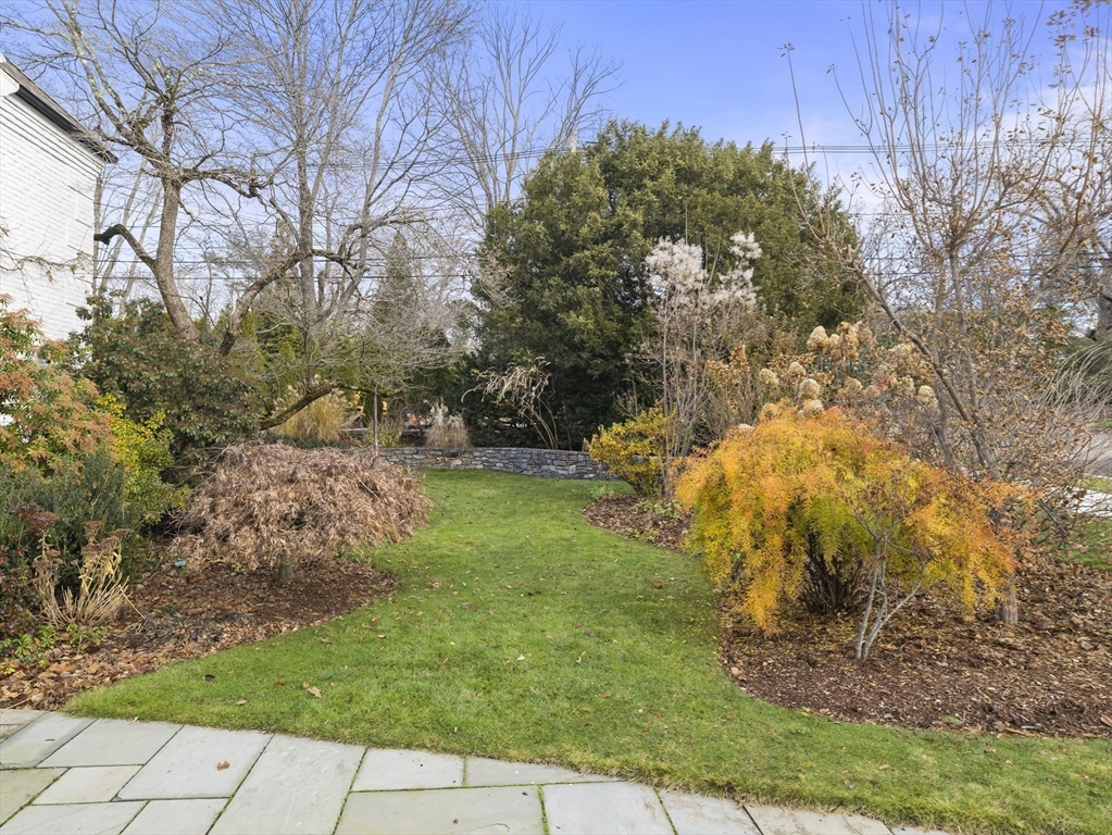 110 Pickwick Rd