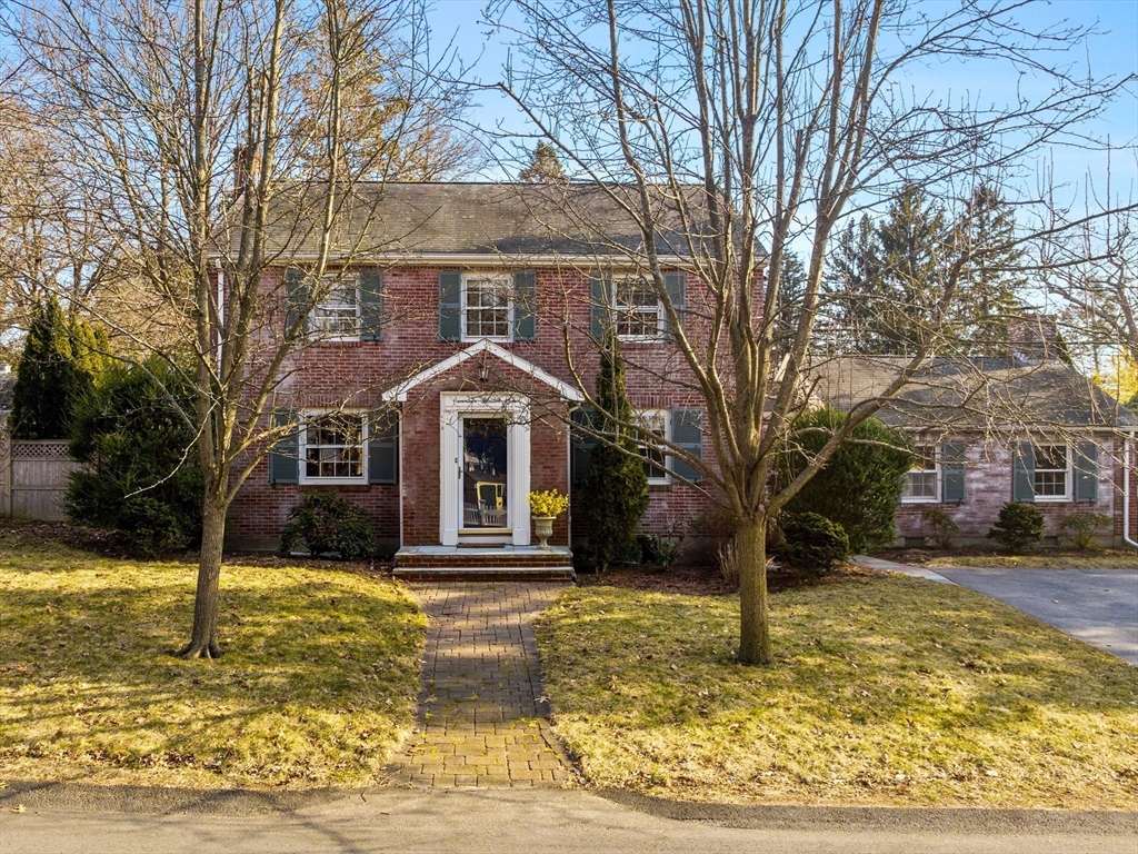 17 Puritan Ln