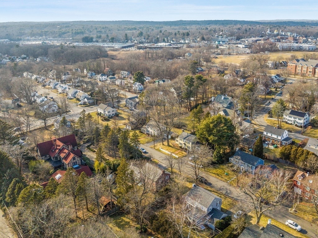 17 Puritan Ln