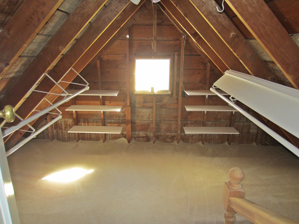 18 Pine Plain Road