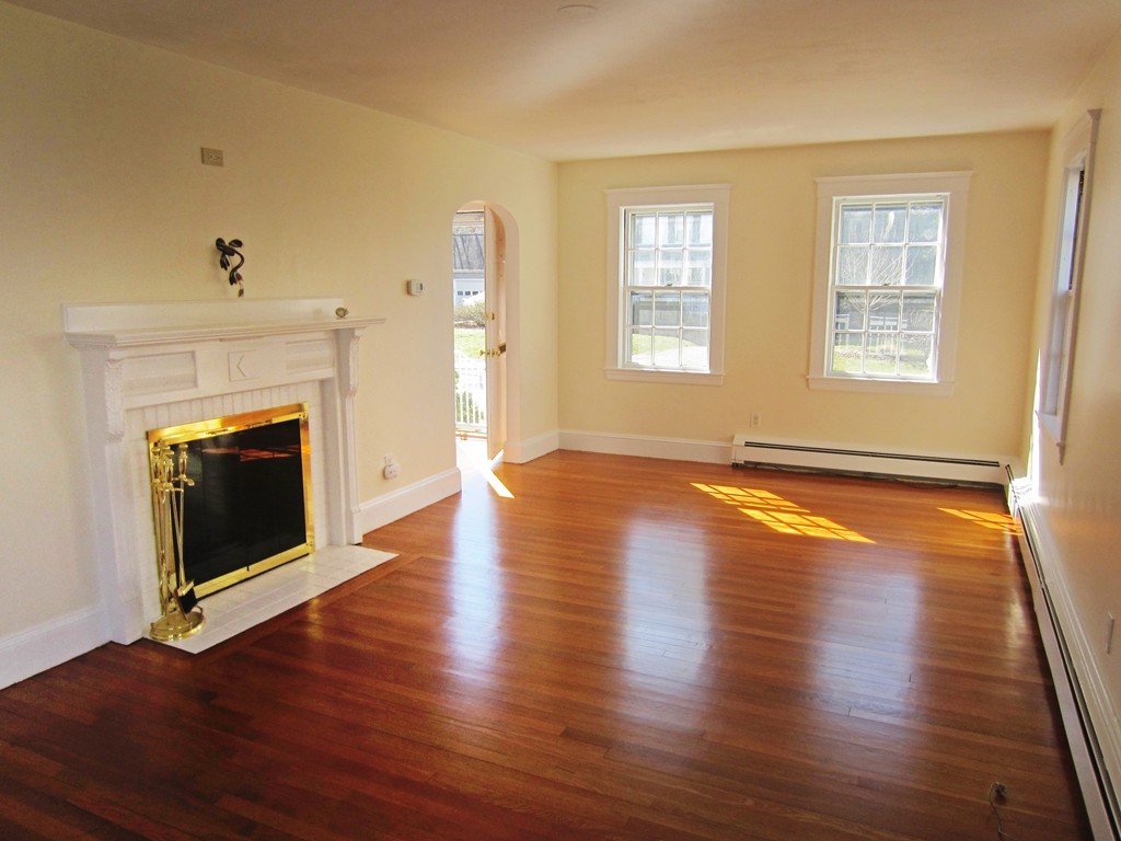 18 Pine Plain Road