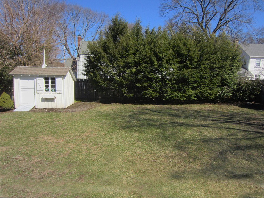 18 Pine Plain Road